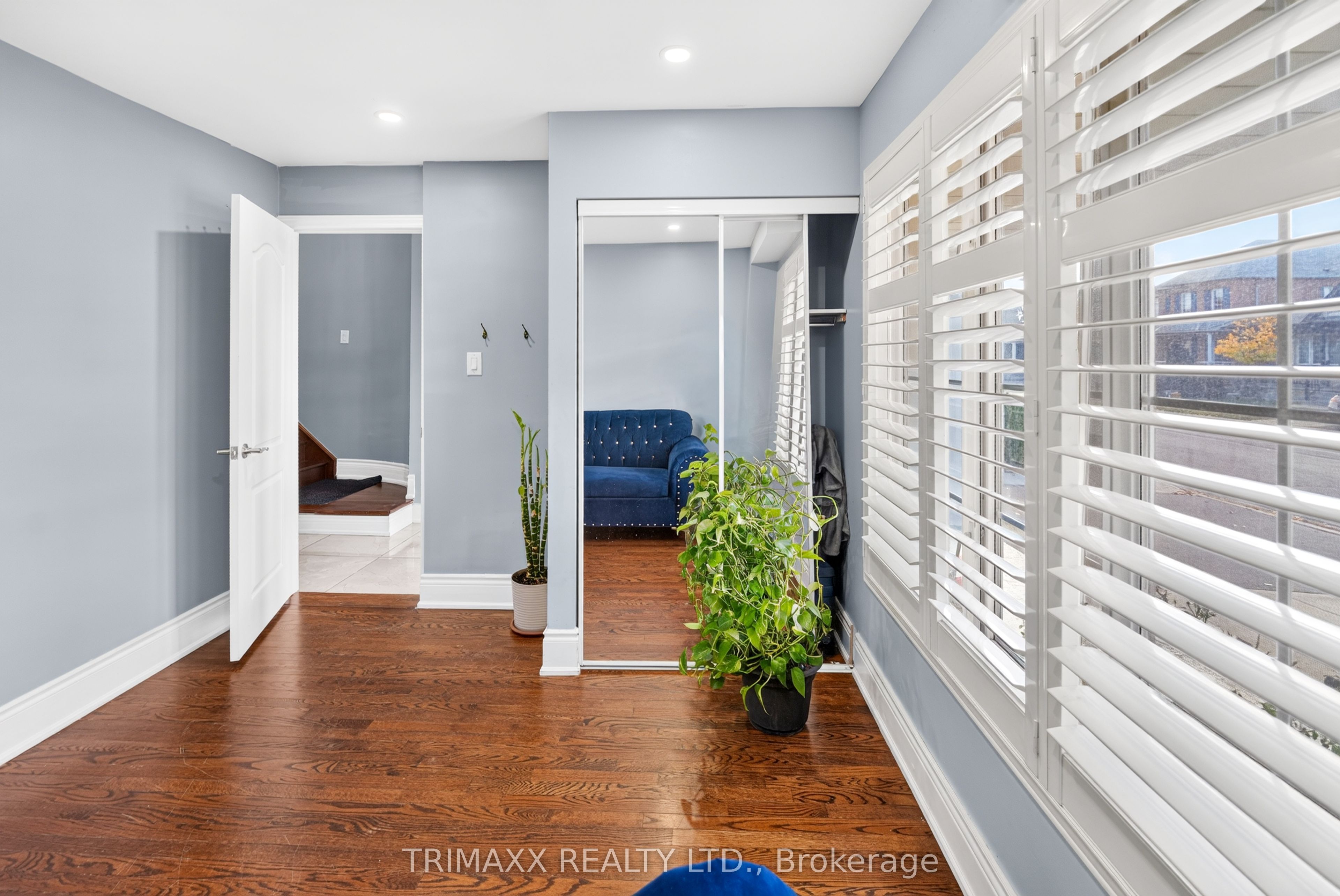 19 Leopard Gate Property Photo 6