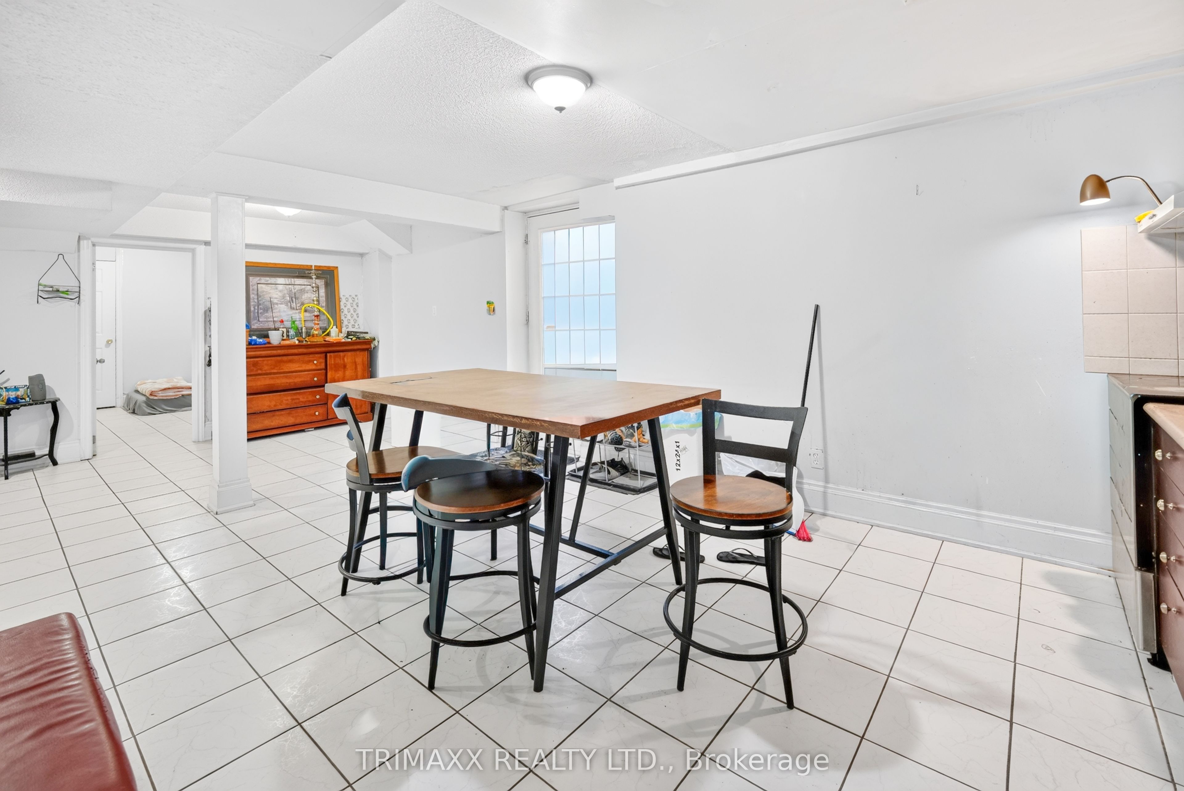 19 Leopard Gate Property Photo 39
