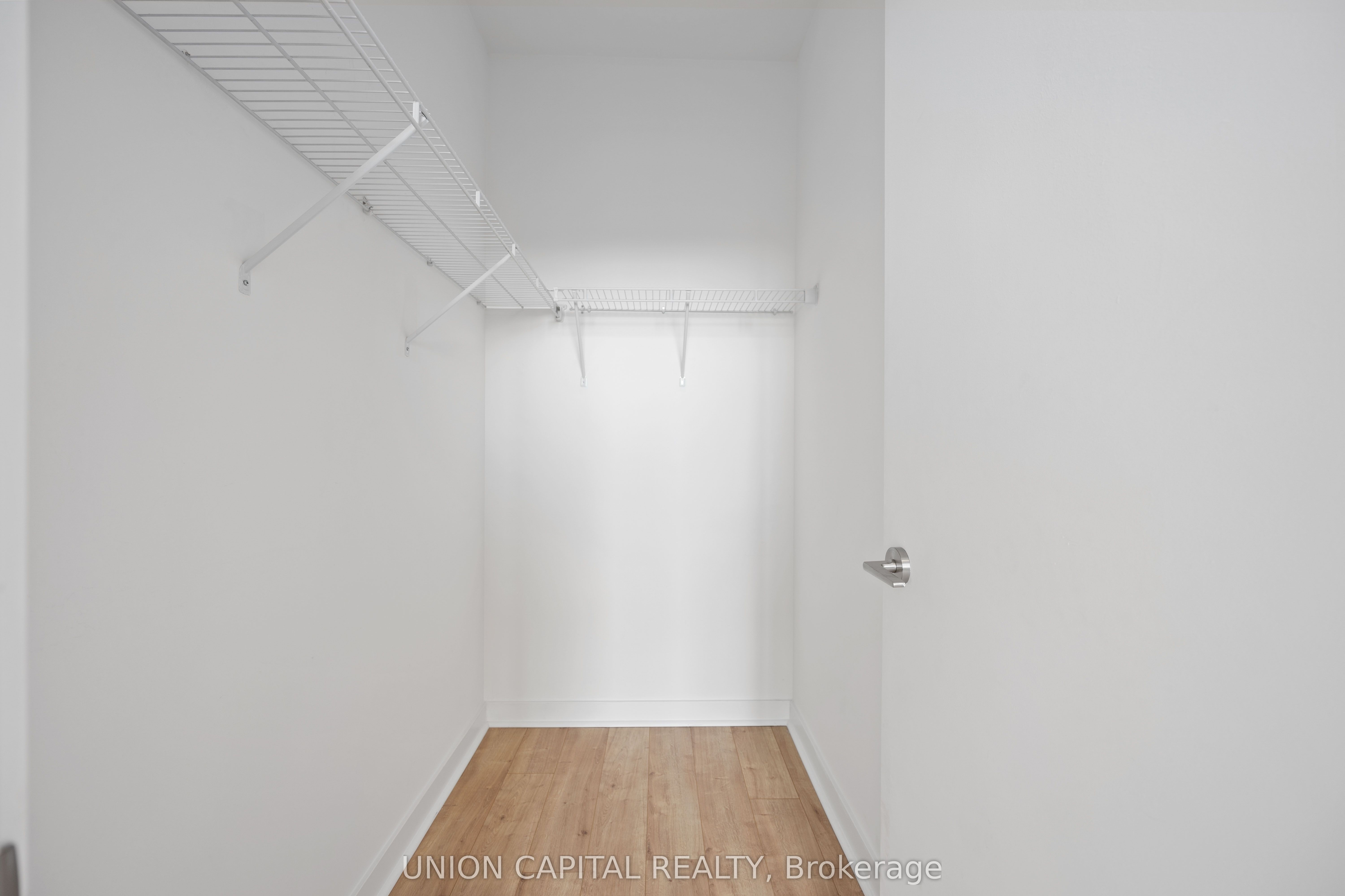 3985 Grand Park Drive 207 Property Photo 12