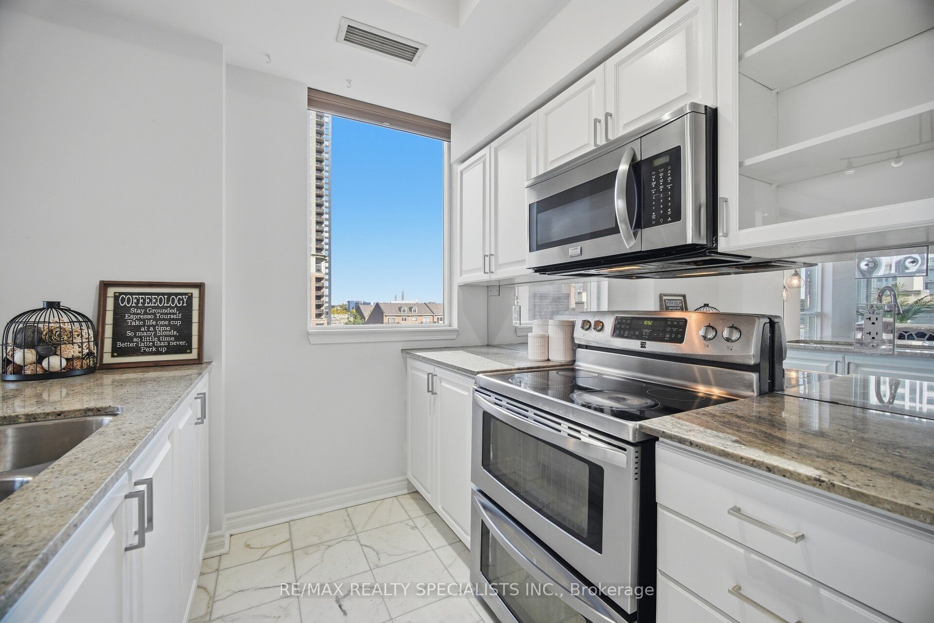 388 Prince Of Wales Drive 406 Property Photo 13