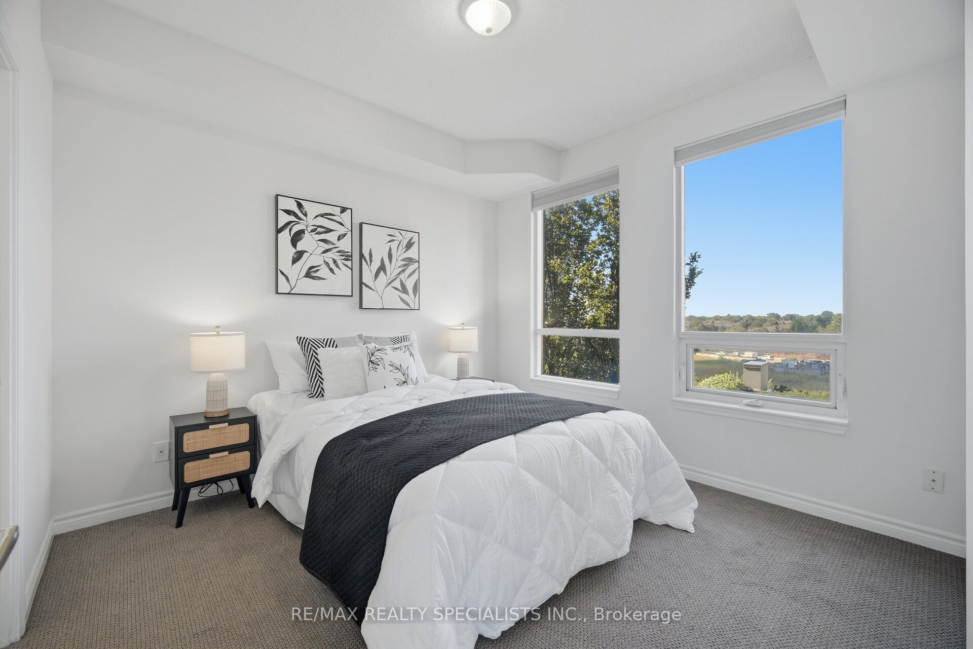 388 Prince Of Wales Drive 406 Property Photo 21