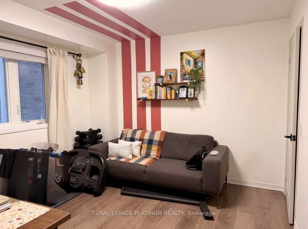 18 Lowes Hill Circle Property Photo 3