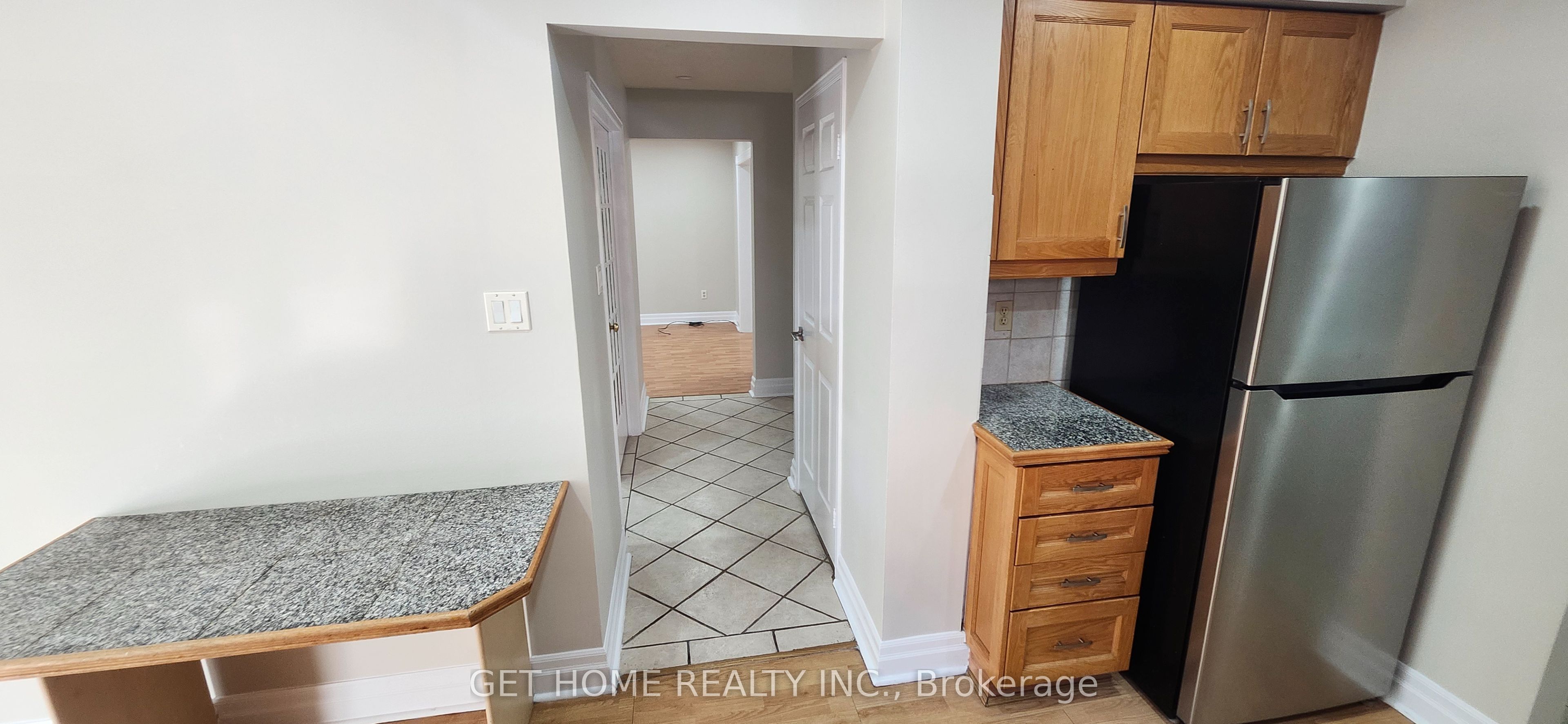 32 Torrance Woods Main Property Photo 23