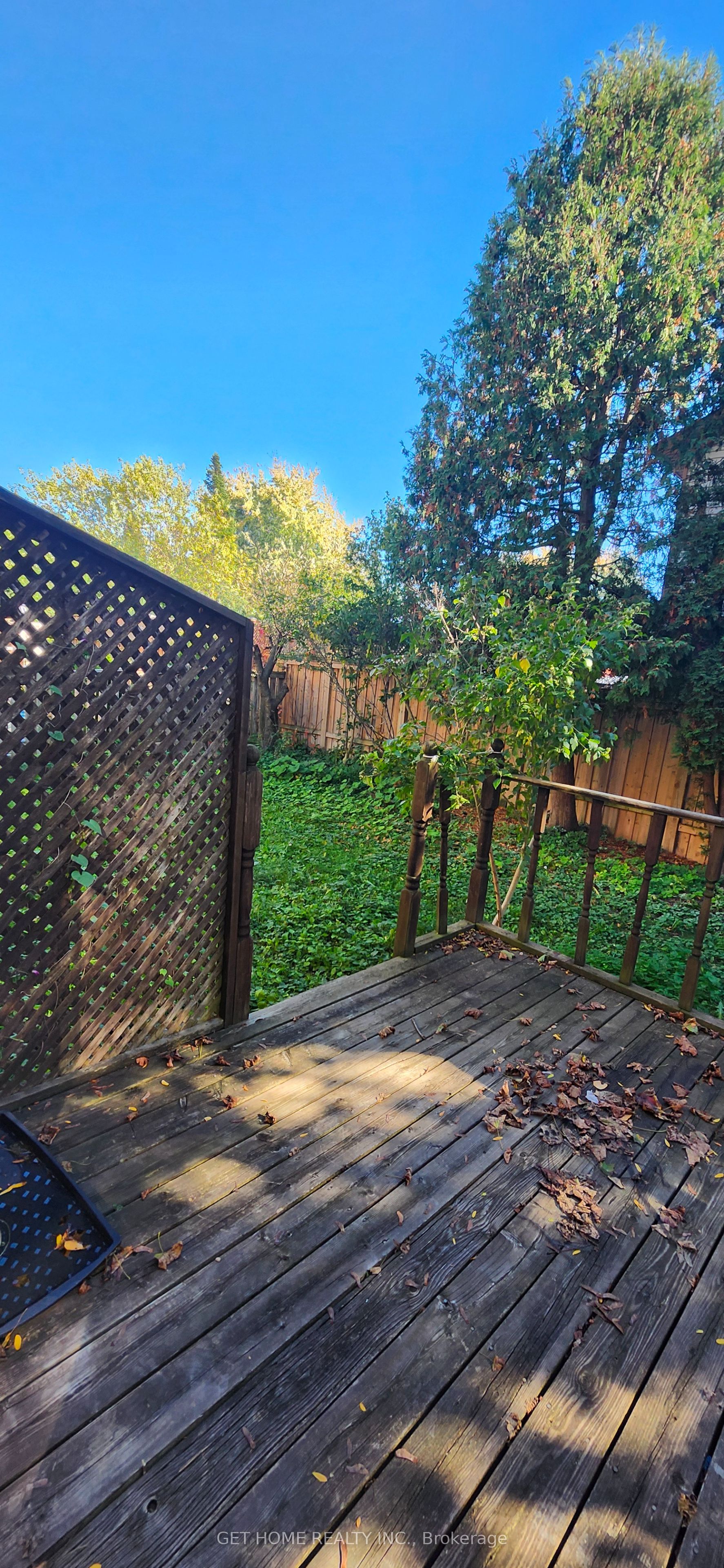 32 Torrance Woods Main Property Photo 48