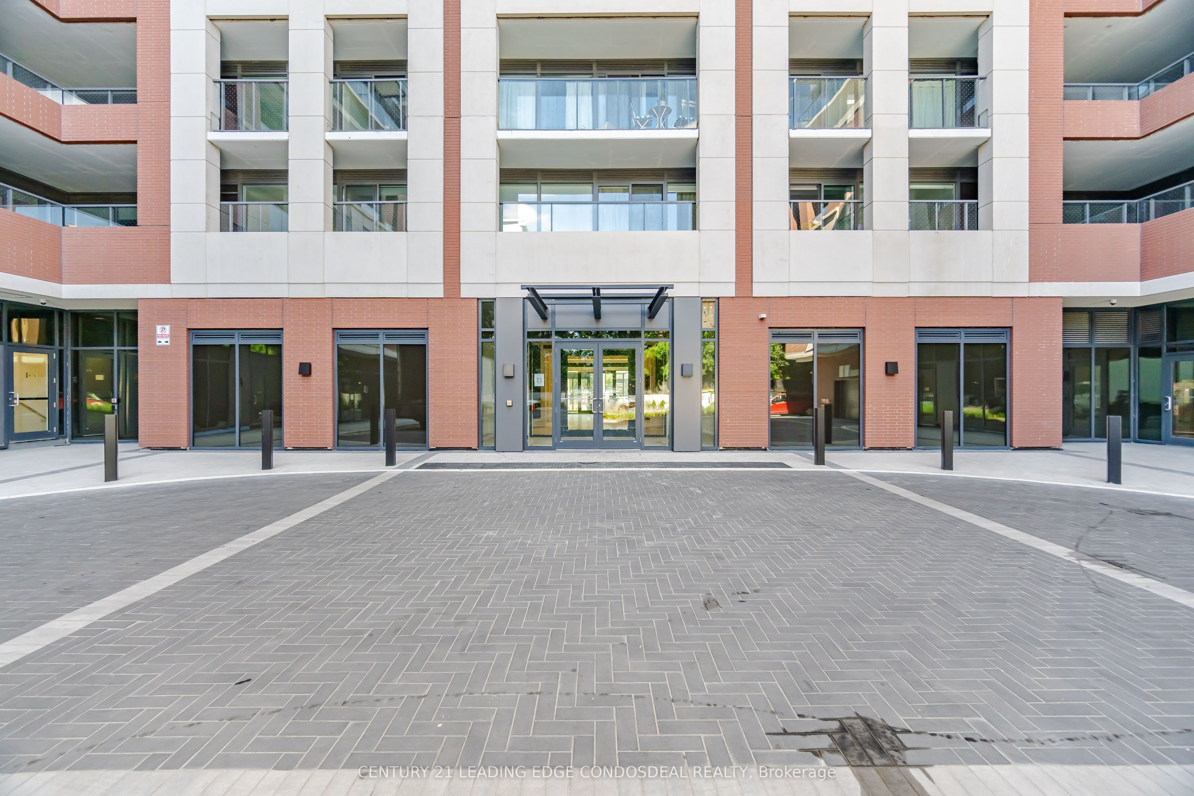 4010 Eglinton Avenue W 1606 Property Photo 2