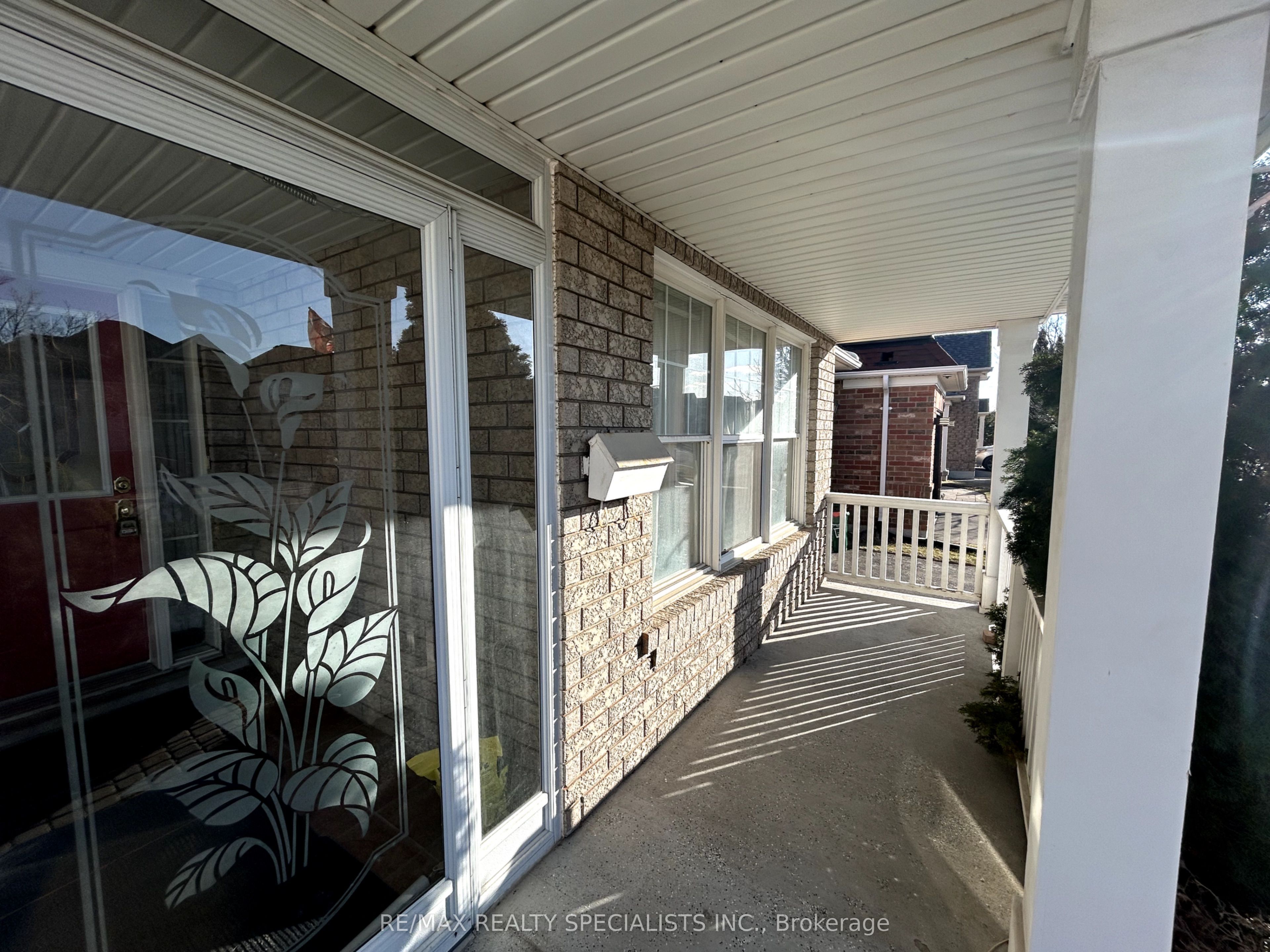 5947 Osprey Boulevard Property Photo 7