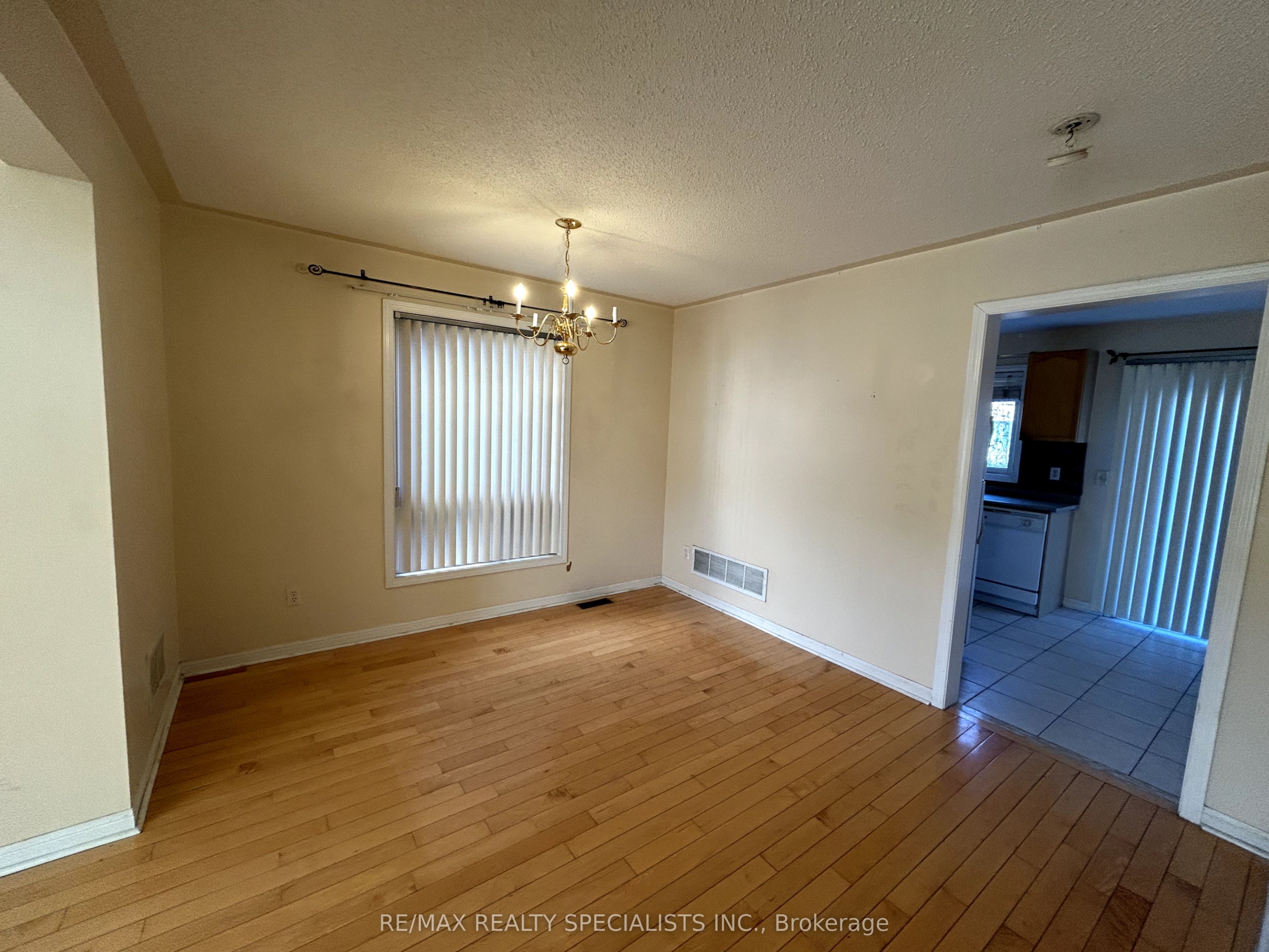5947 Osprey Boulevard Property Photo 13