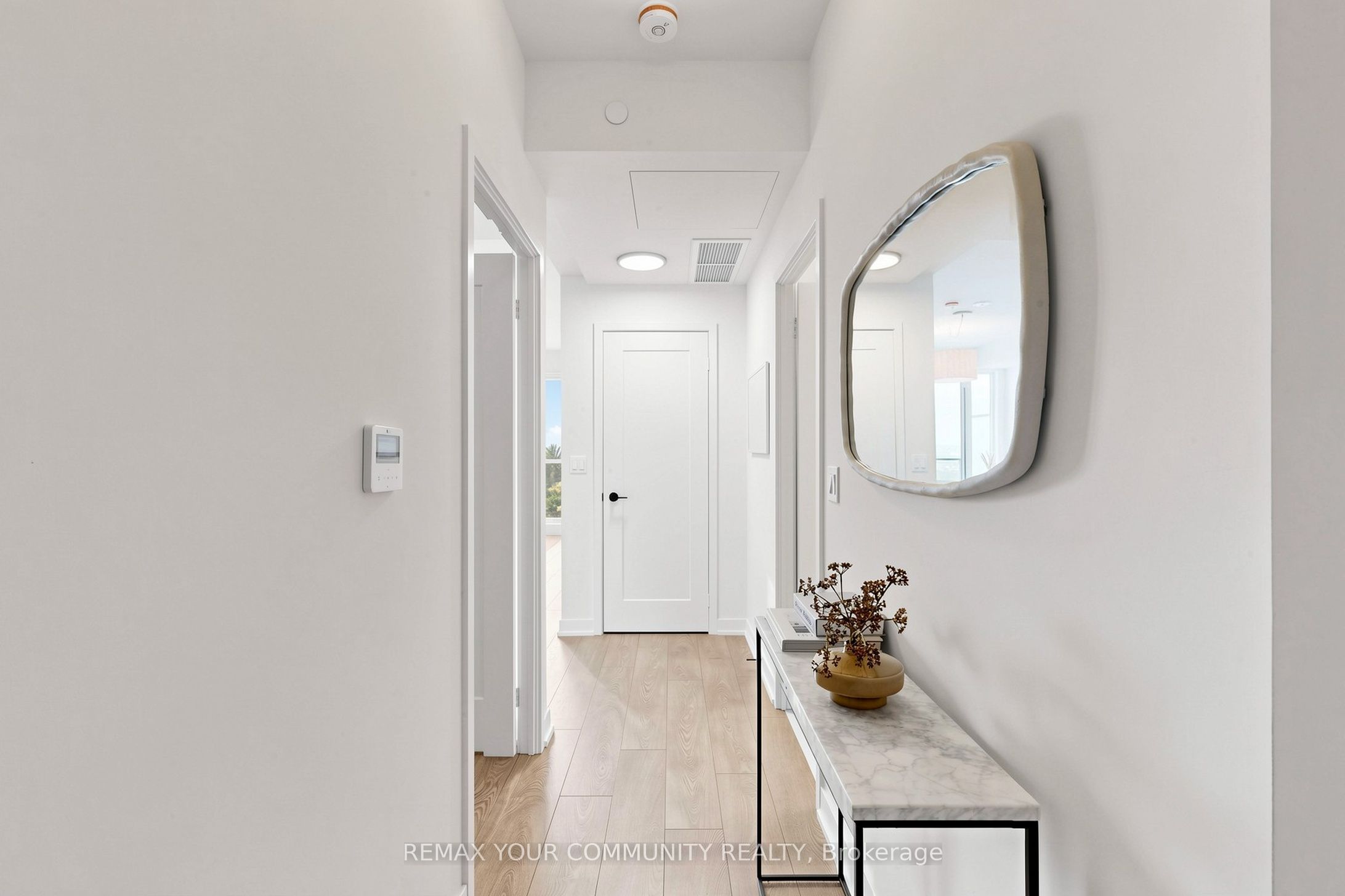 209 Steeles Avenue W 3604 Property Photo 23