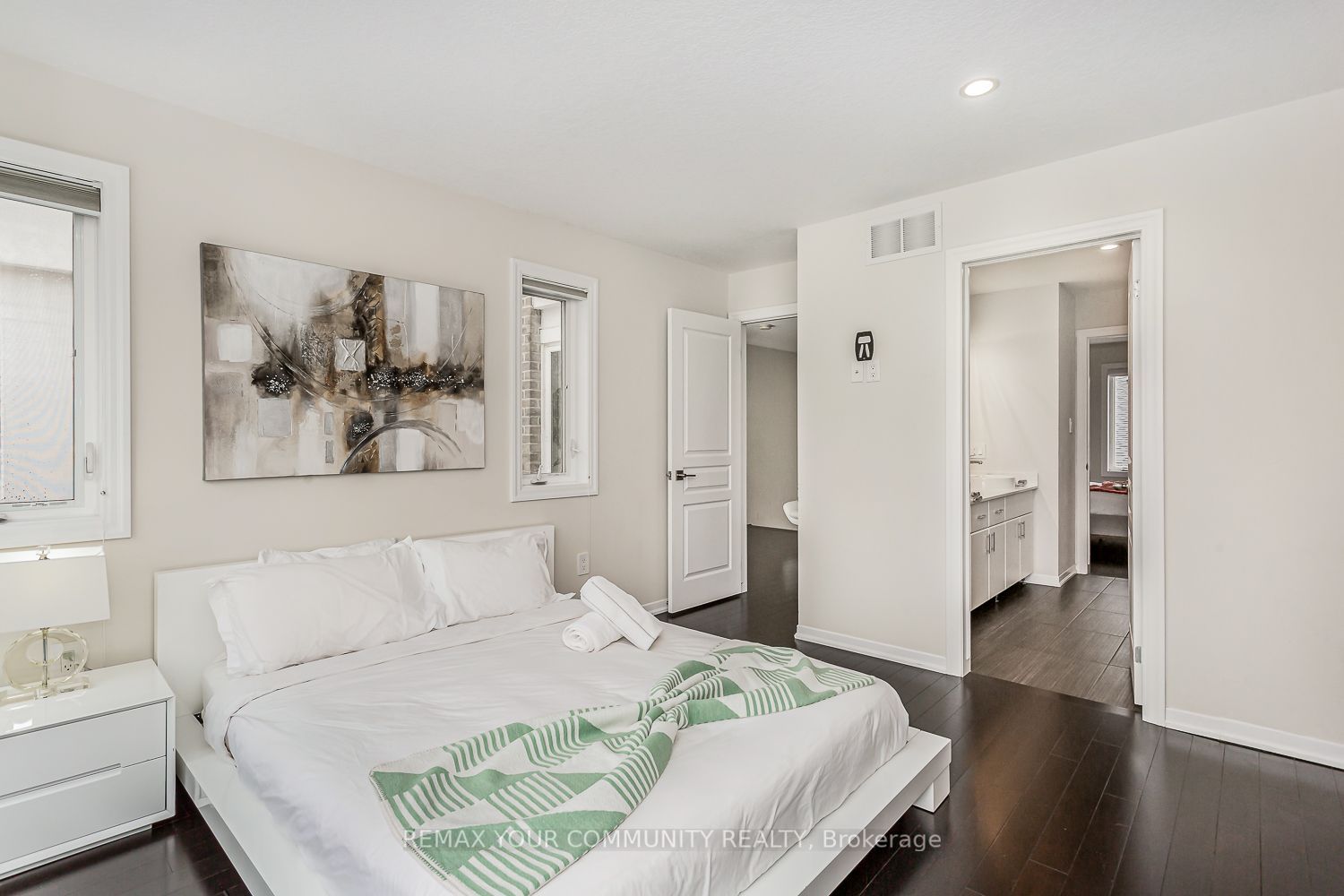 338 Woodale Avenue Property Photo 30