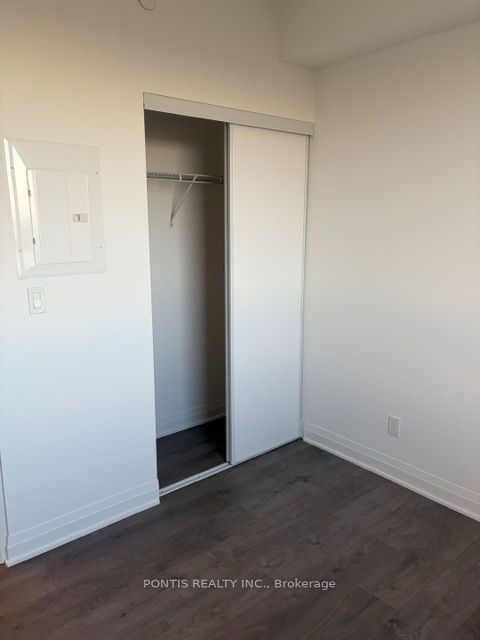 4015 The Exchange 5704 Property Photo 6