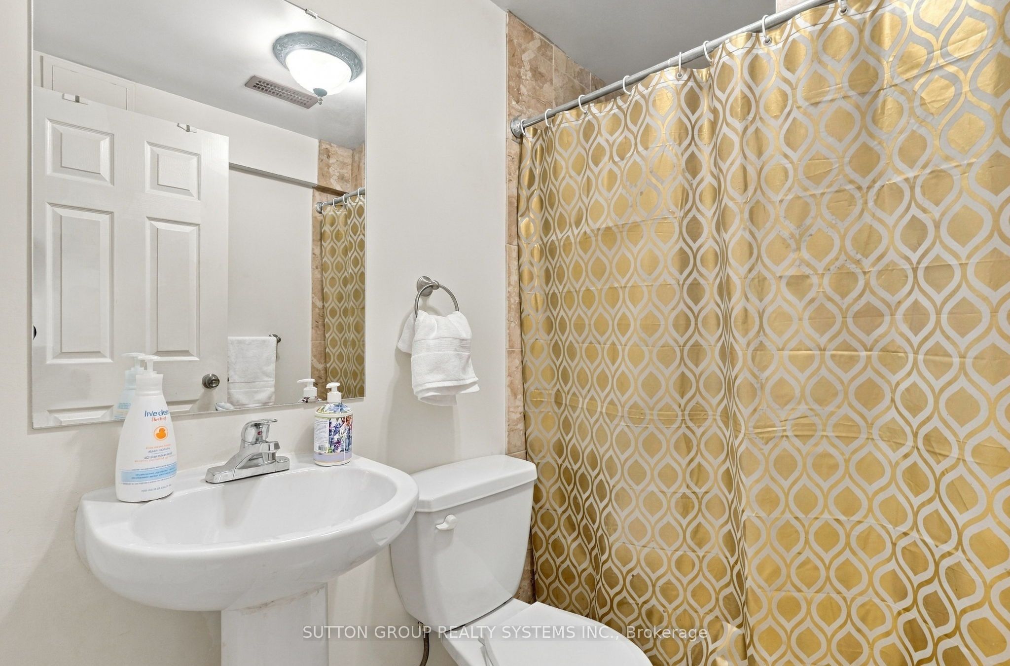 120 Tarragona Boulevard Property Photo 39