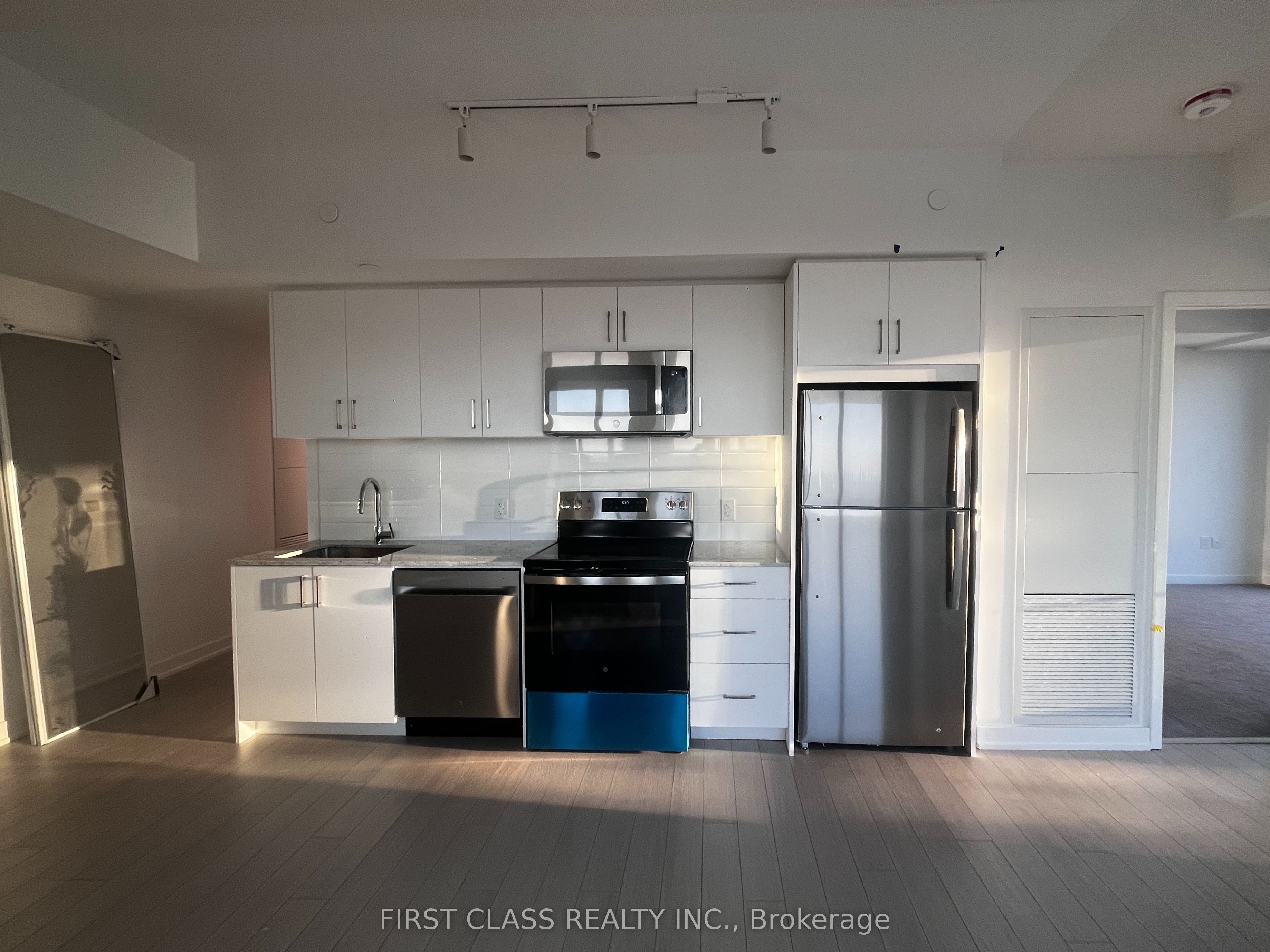 4010 Eglinton Avenue W 2608 Property Photo 4