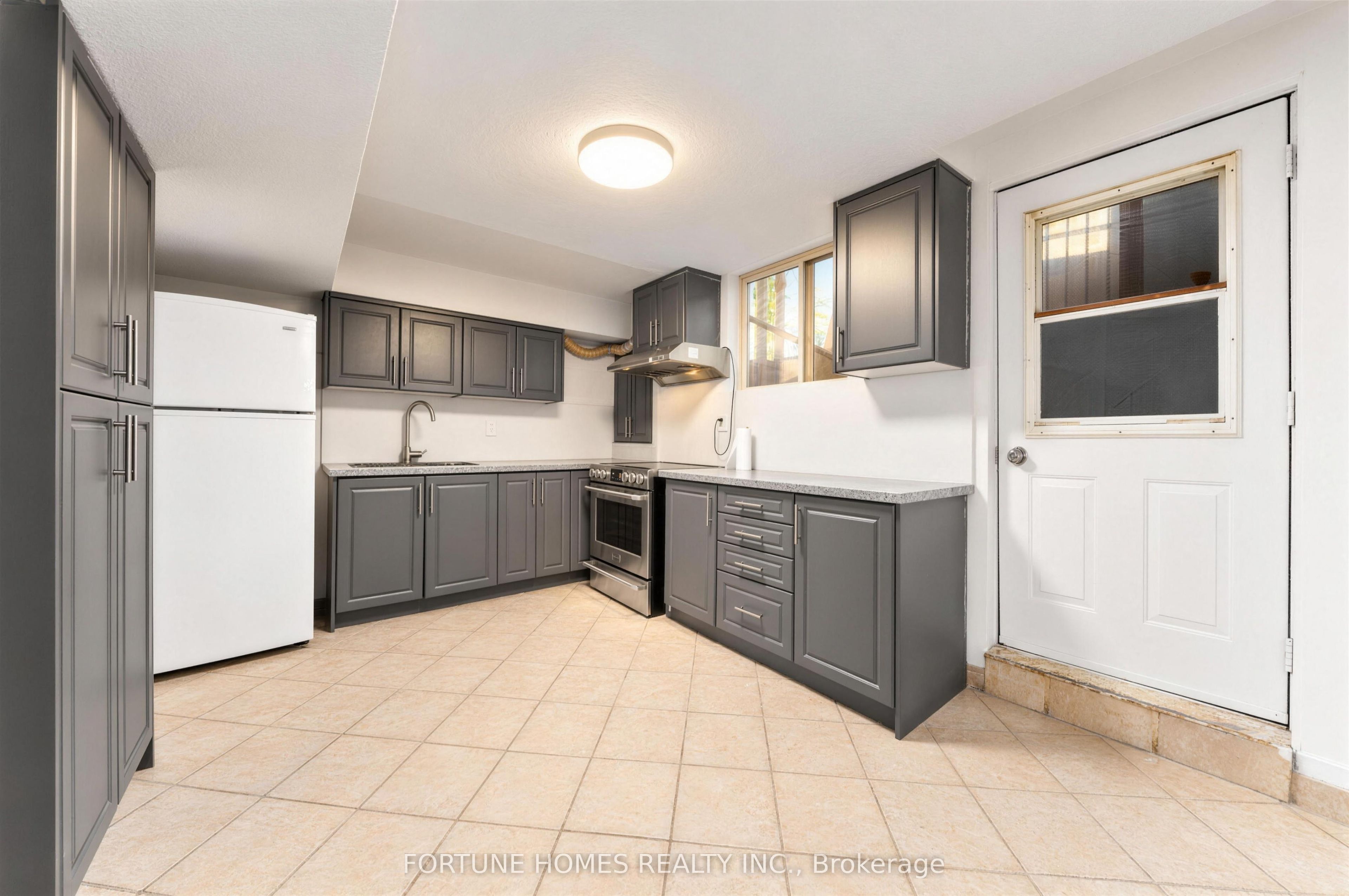 1 Ortona Drive Property Photo 34