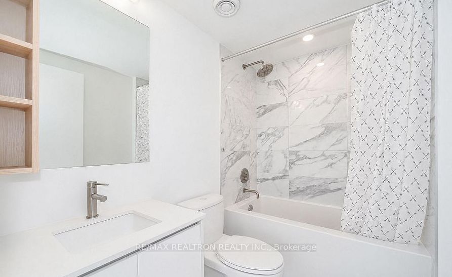 1100 Sheppard Street W 928 Property Photo 13