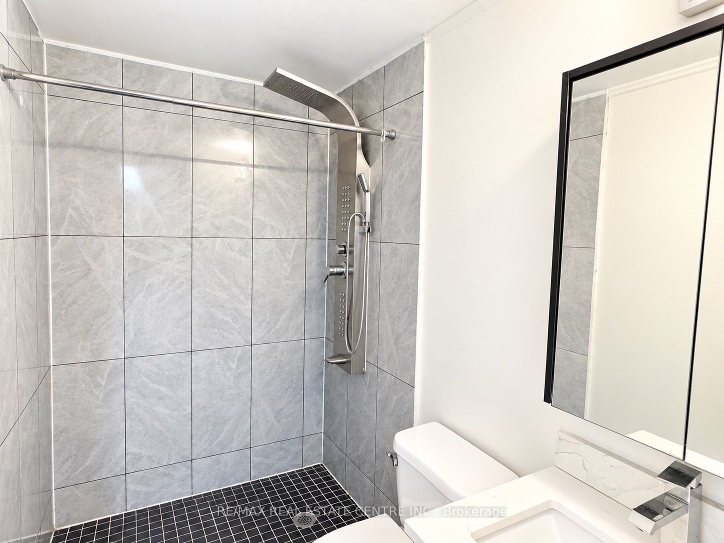 3722 Ellengale Drive Property Photo 11