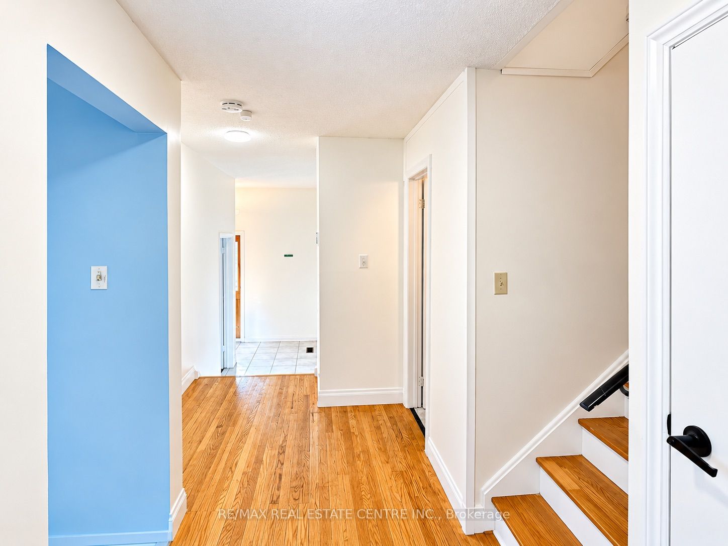 3722 Ellengale Drive Property Photo 12