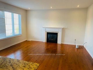 91 Antibes Drive Upper Property Photo 6