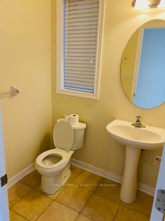 91 Antibes Drive Upper Property Photo 11
