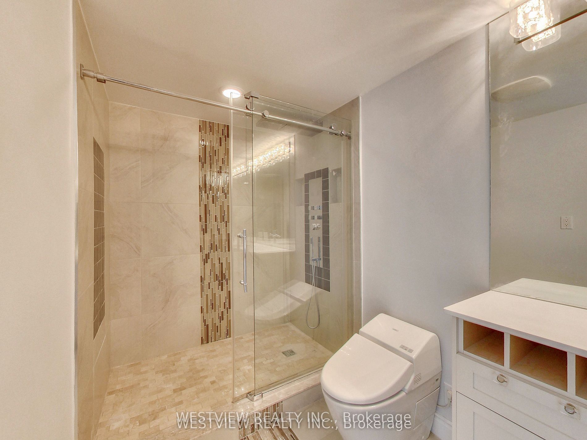 2111 Lake Shore Boulevard 116 Property Photo 39
