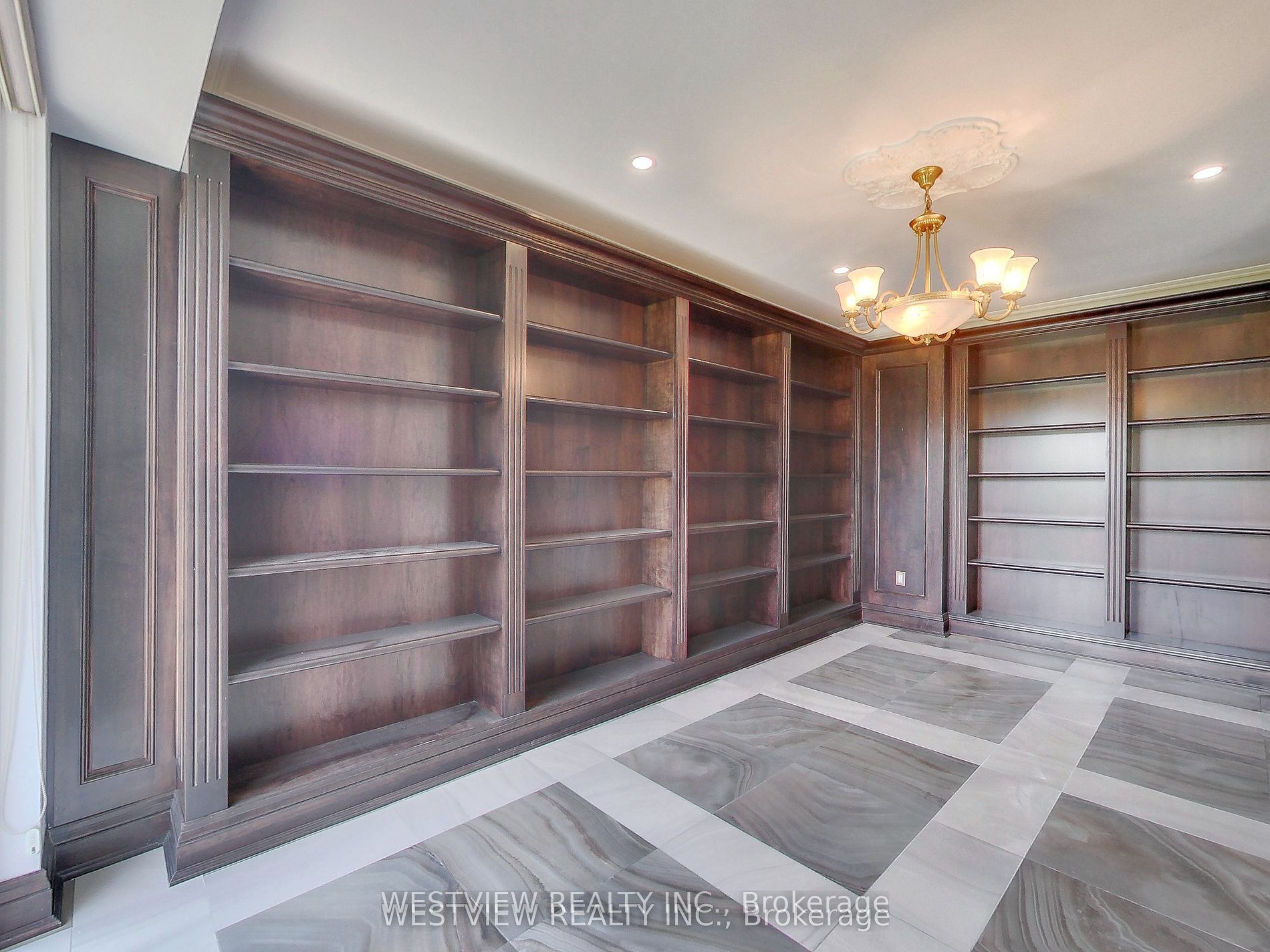 2111 Lake Shore Boulevard 116 Property Photo 46