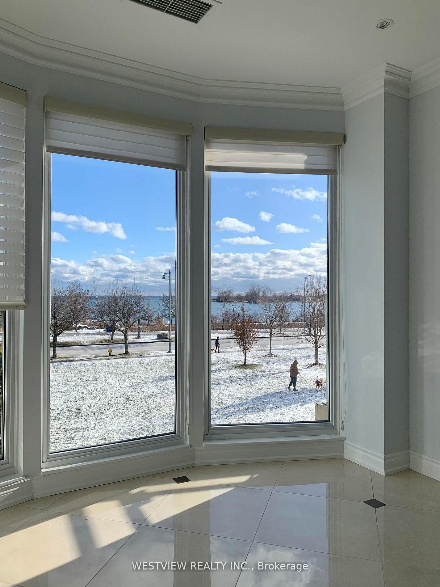 2111 Lake Shore Boulevard 116 Property Photo 49