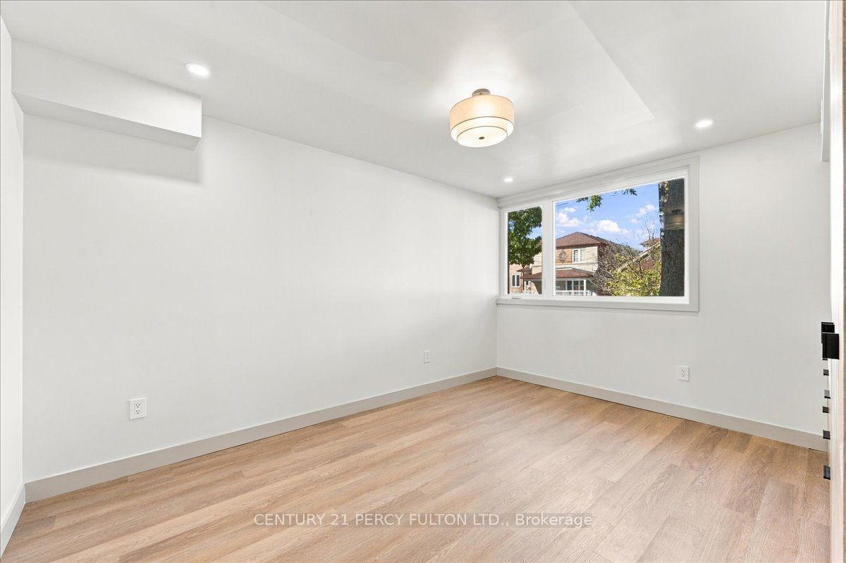 113 Hatherley Road 1 Property Photo 18