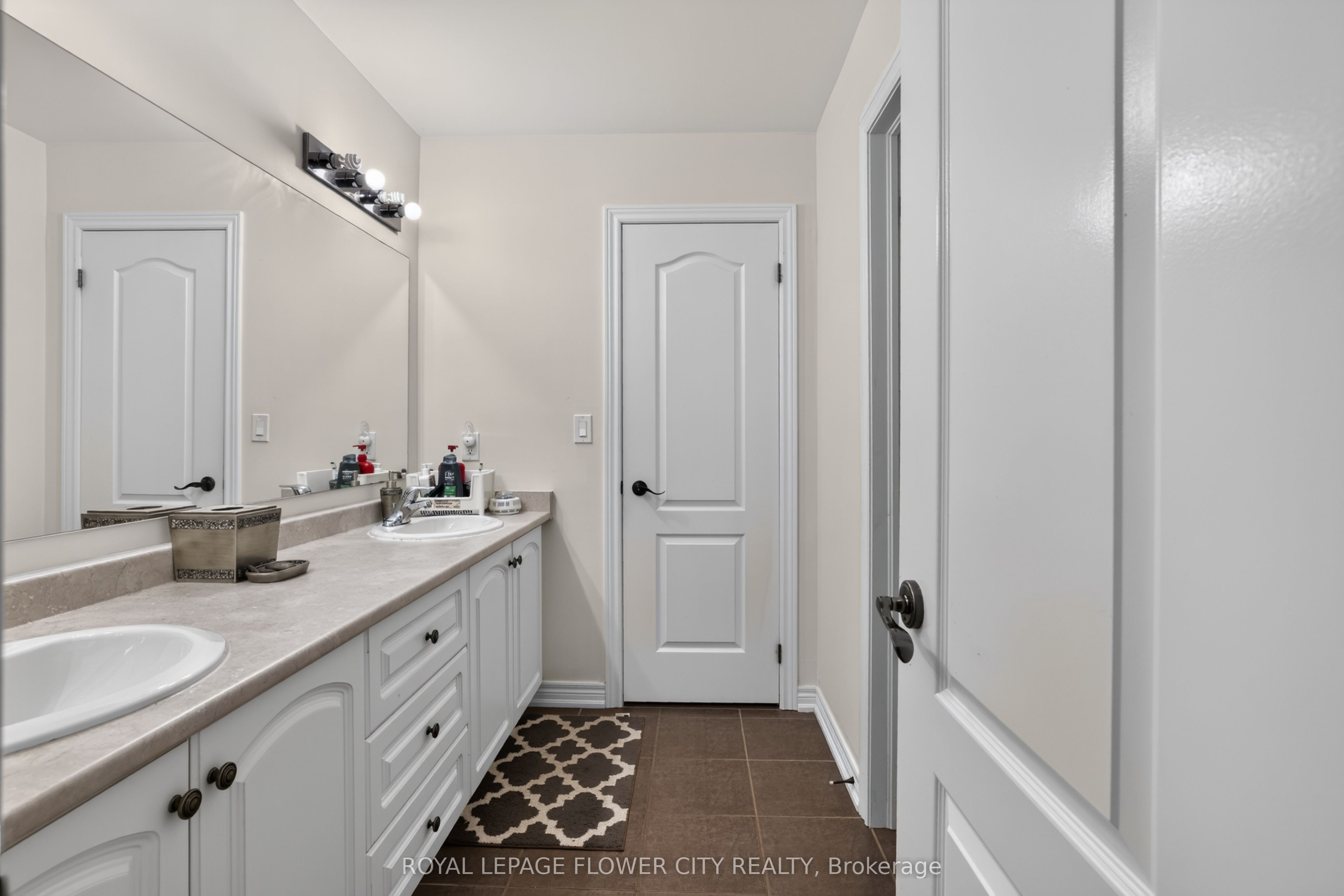 85 Ebury Drive Property Photo 35