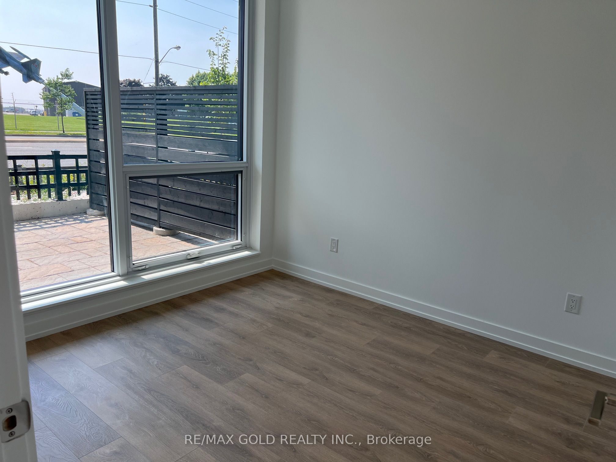 1100 Sheppard Avenue W 110 Property Photo 6