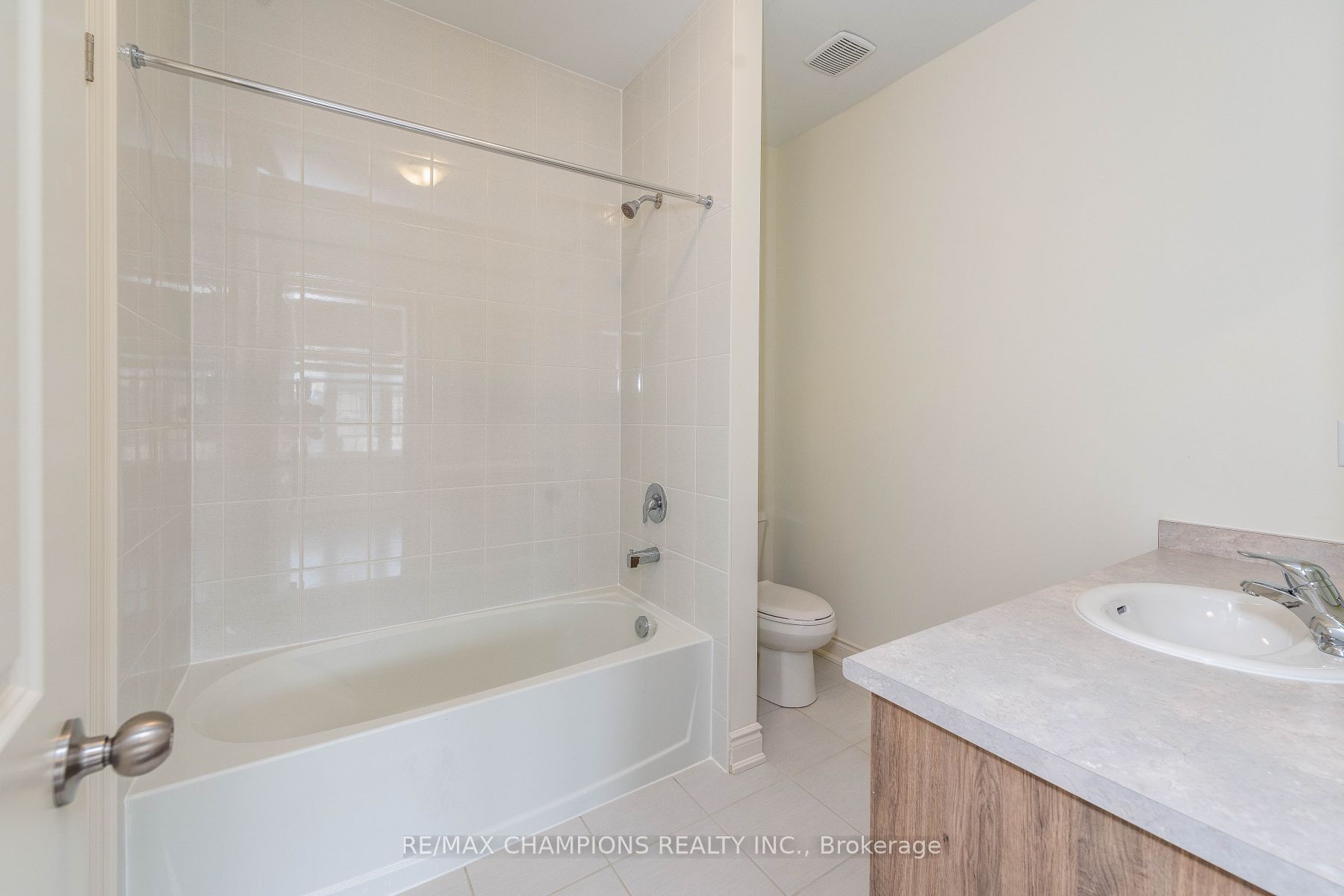9 Cadence Road Property Photo 20