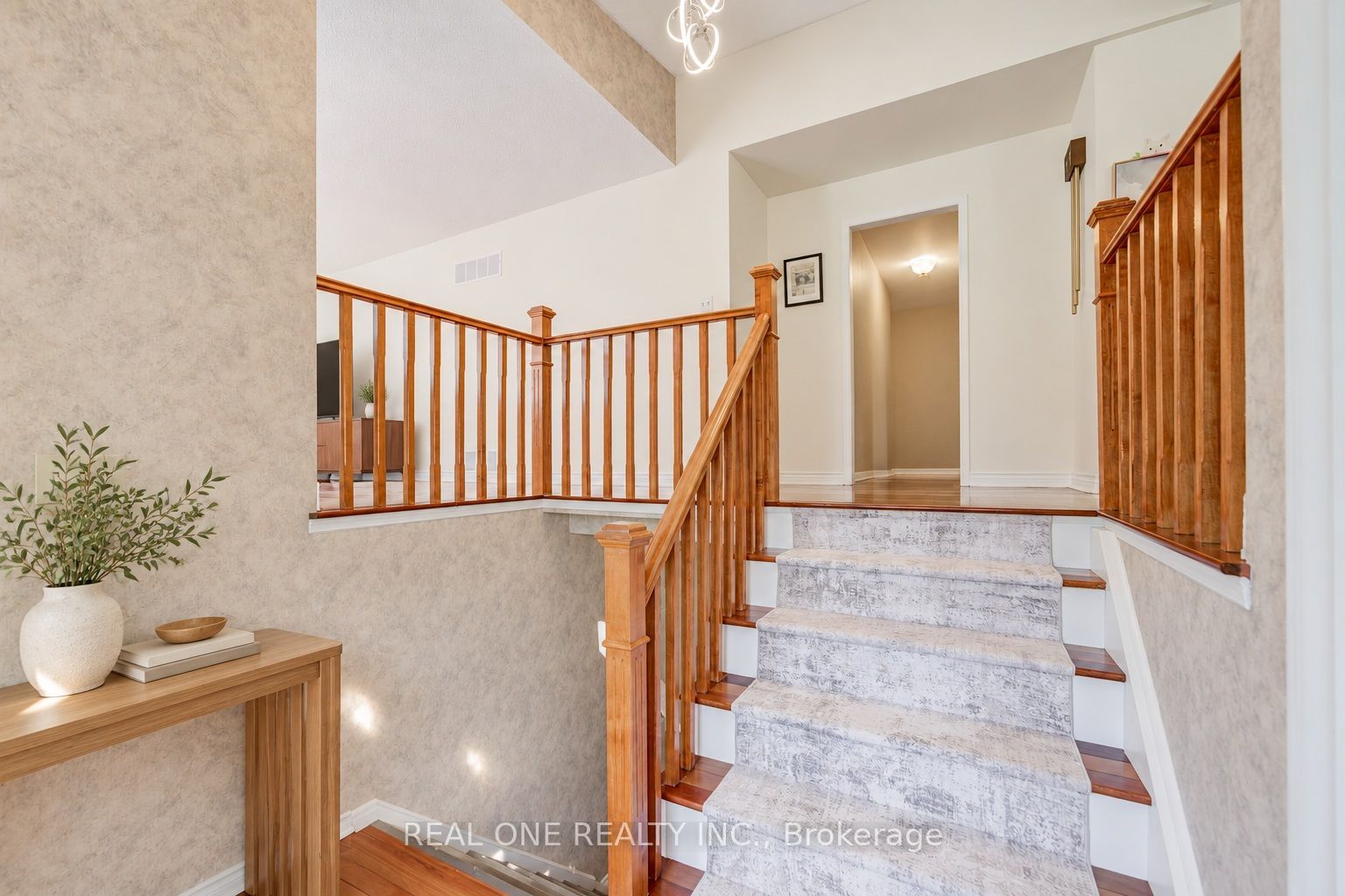 401 Swinburne Road Property Photo 30