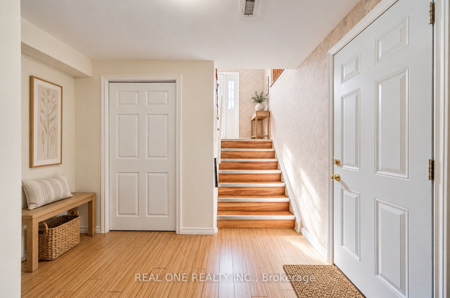 401 Swinburne Road Property Photo 31