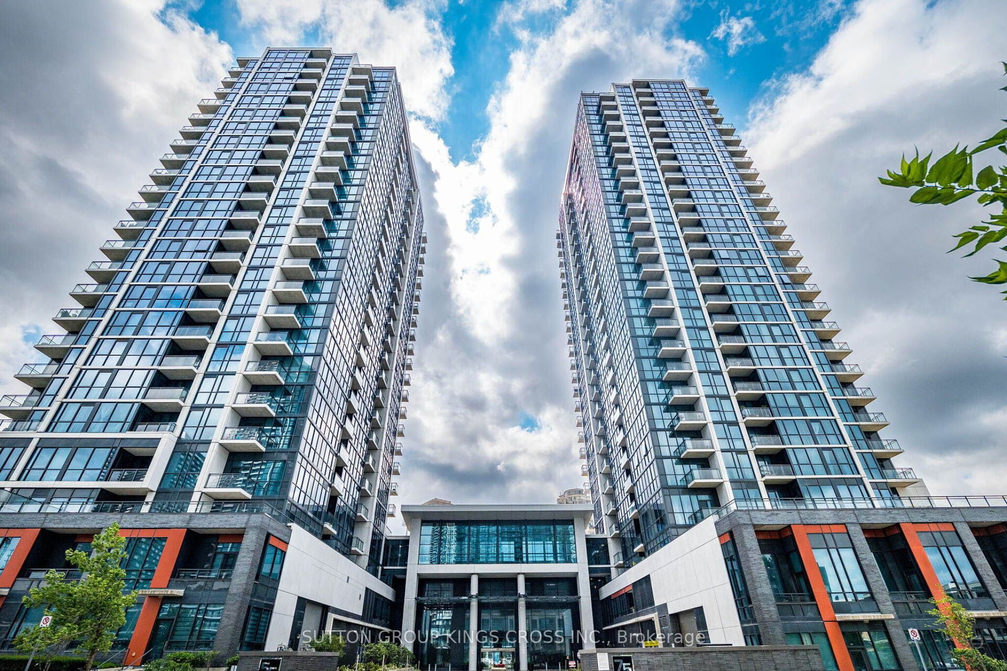 55 Eglinton Avenue W 904 Property Photo 1