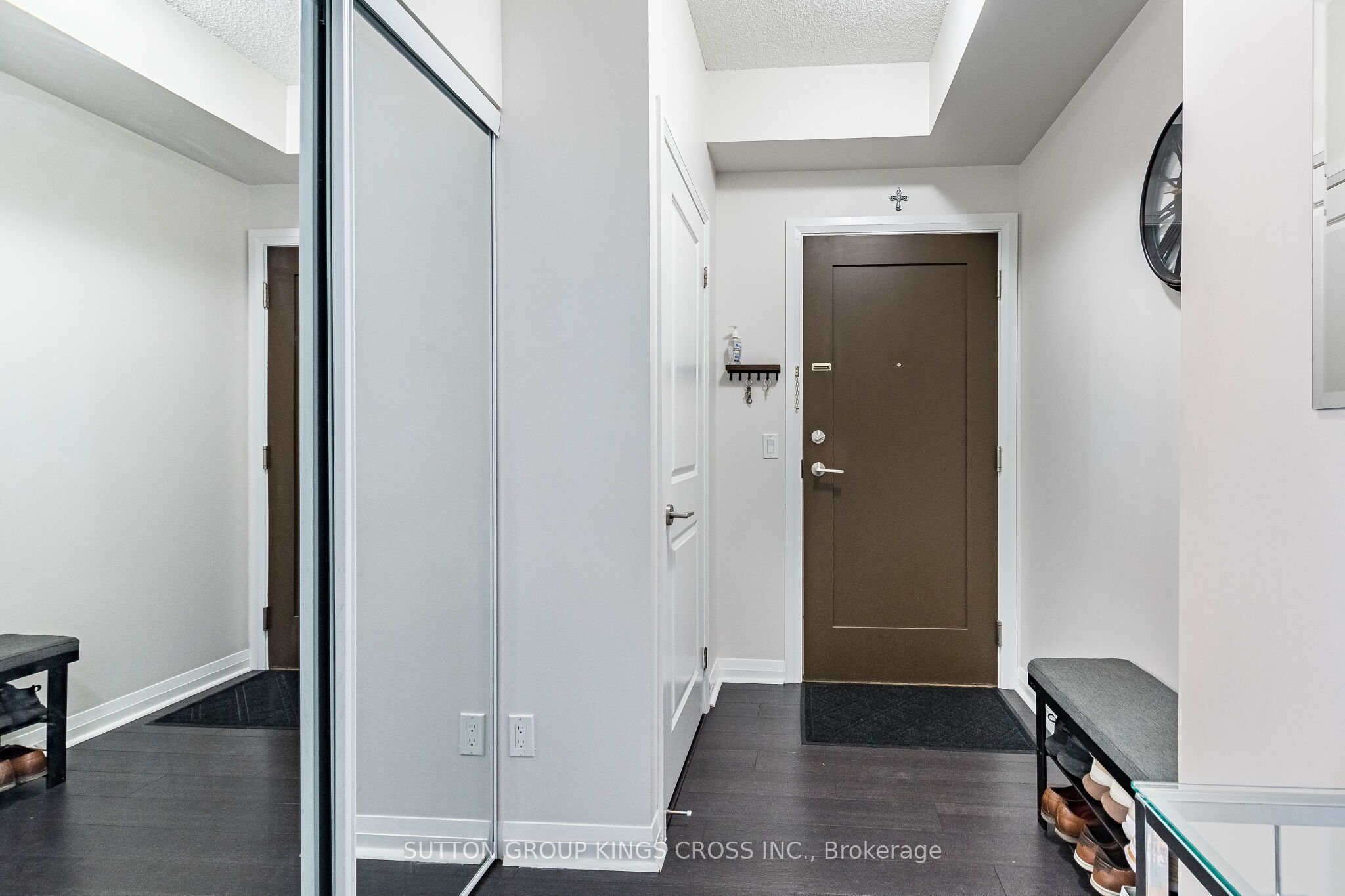 55 Eglinton Avenue W 904 Property Photo 8