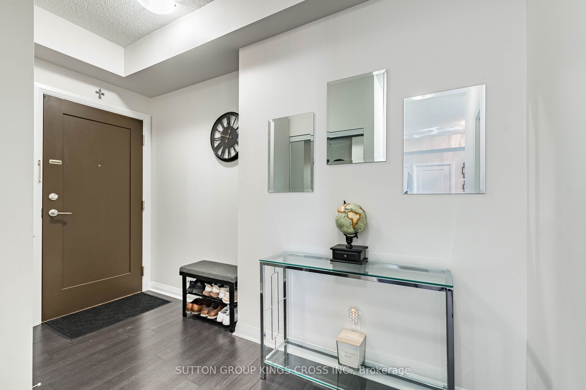 55 Eglinton Avenue W 904 Property Photo 9