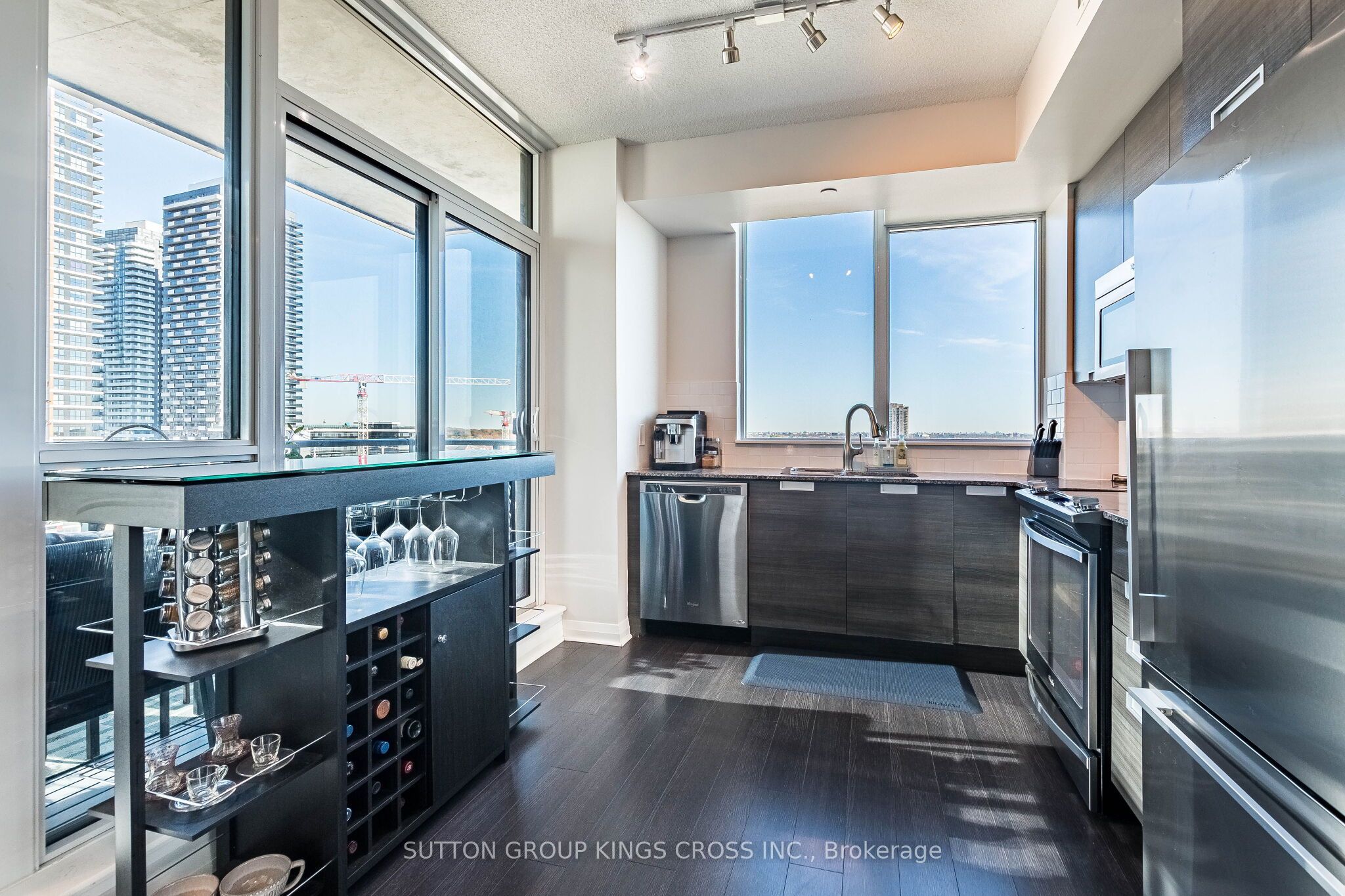 55 Eglinton Avenue W 904 Property Photo 20