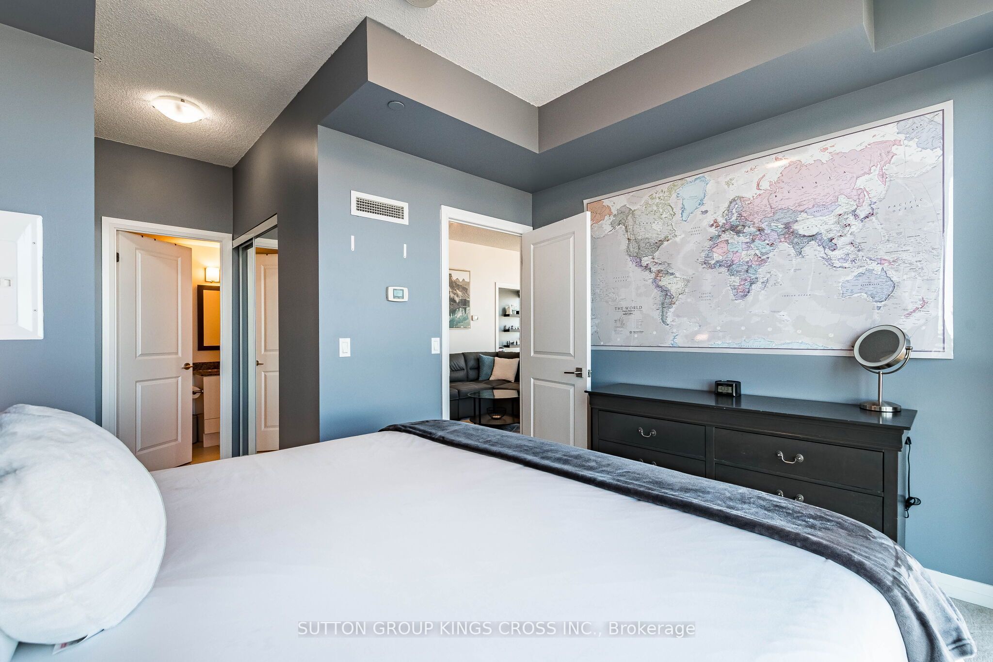 55 Eglinton Avenue W 904 Property Photo 29