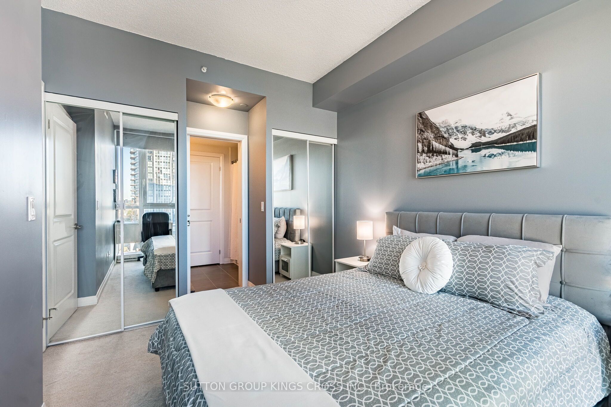 55 Eglinton Avenue W 904 Property Photo 36