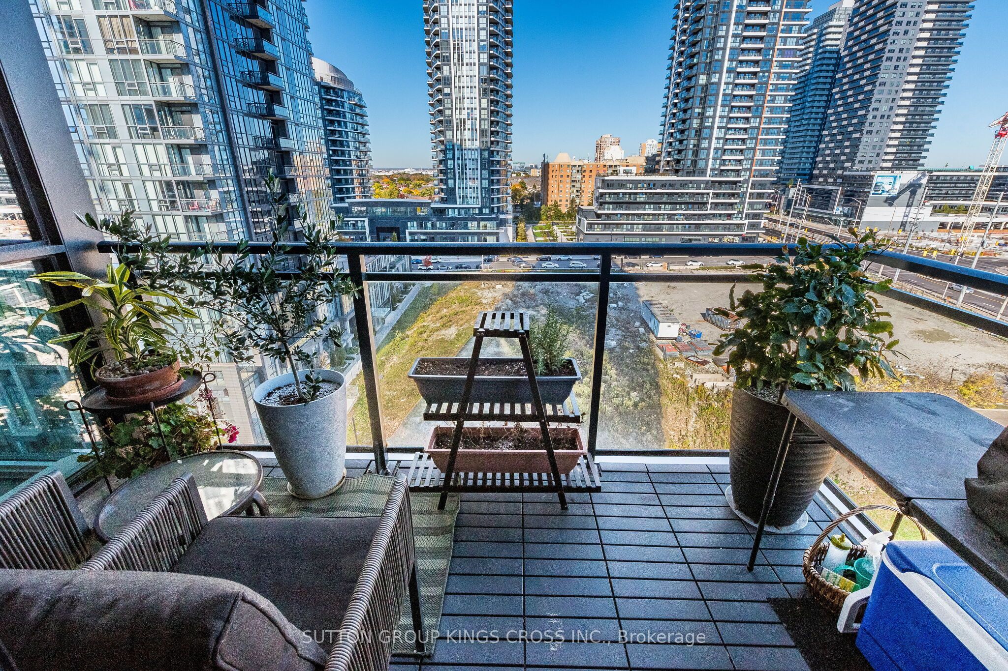 55 Eglinton Avenue W 904 Property Photo 43