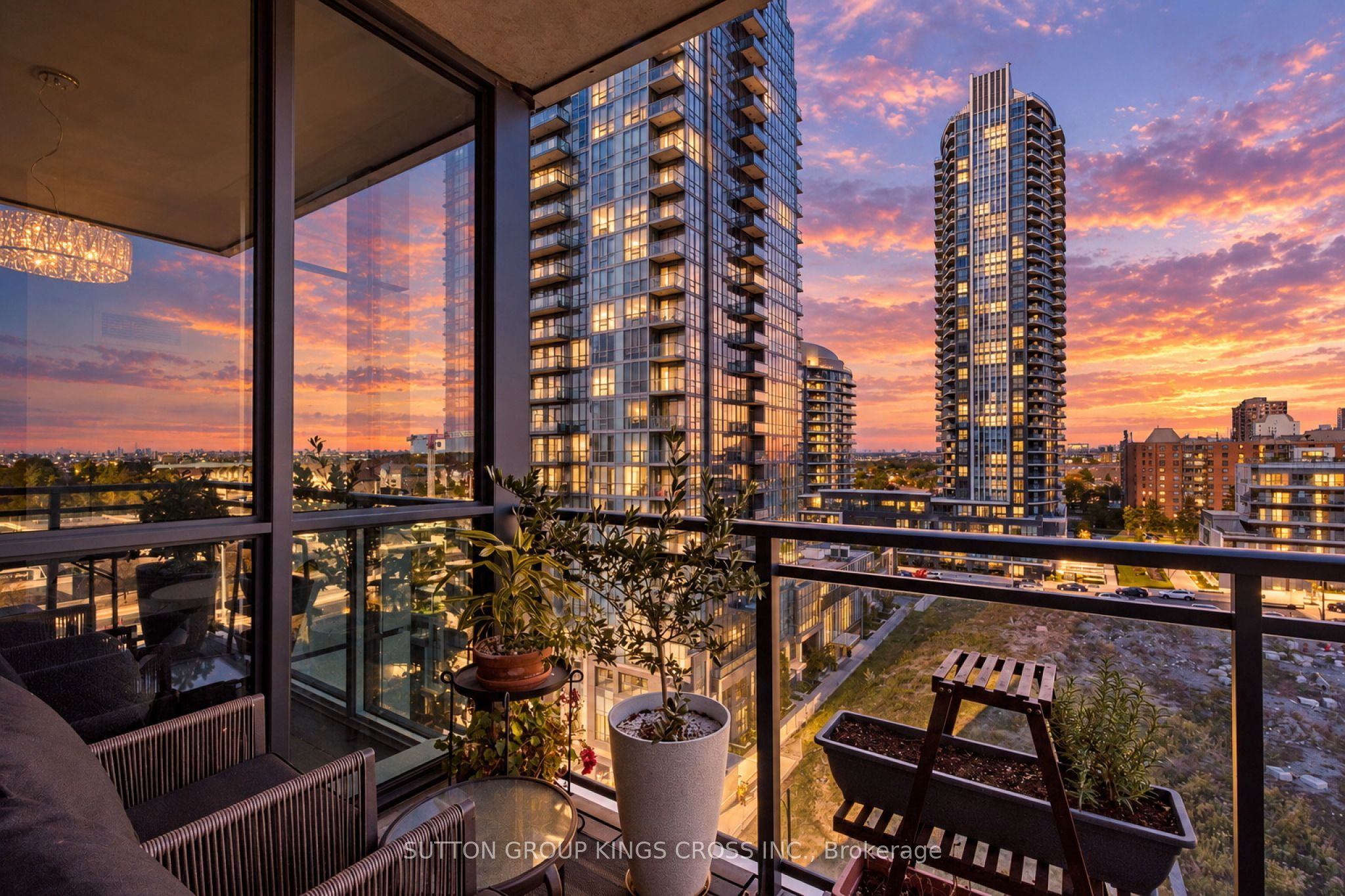 55 Eglinton Avenue W 904 Property Photo 44