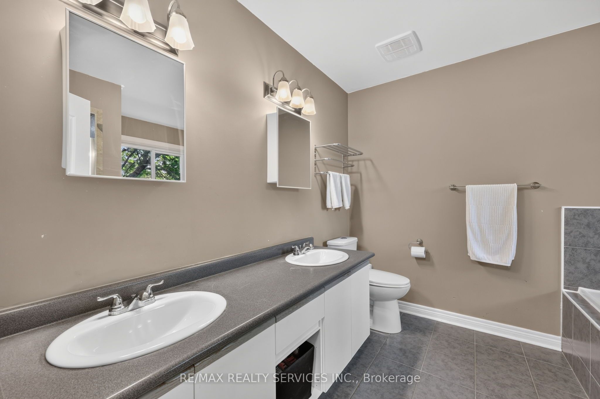 1 Plummer Road Property Photo 28