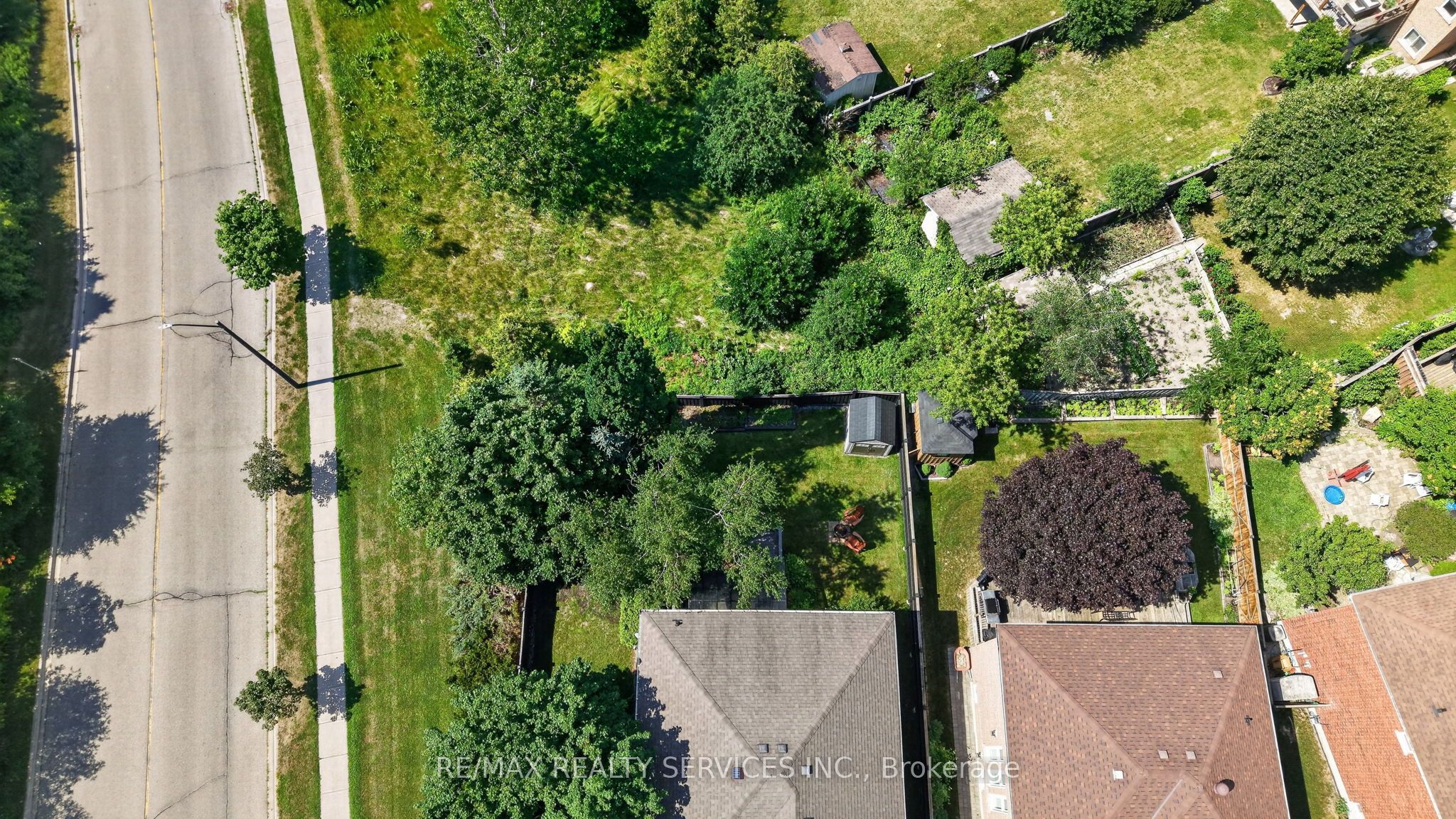 1 Plummer Road Property Photo 48