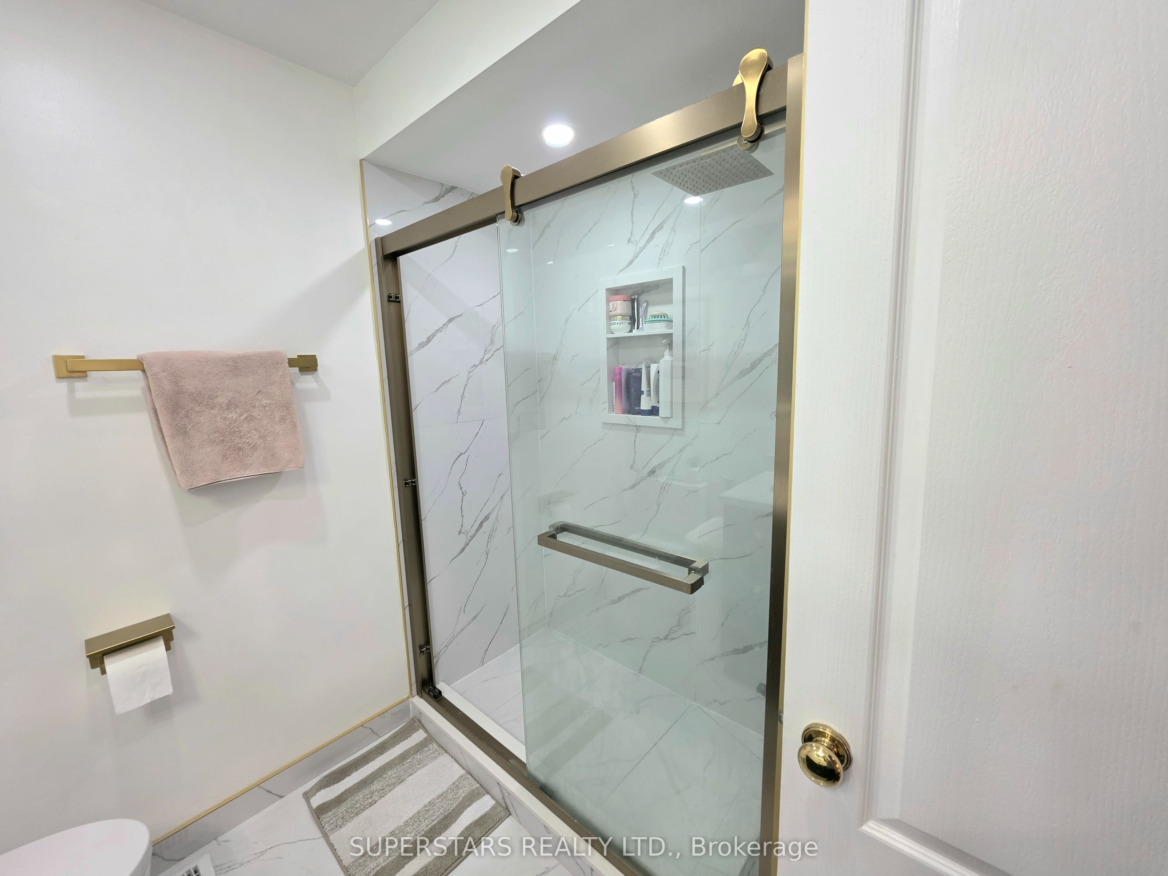 949 Binscarth Drive Property Photo 28