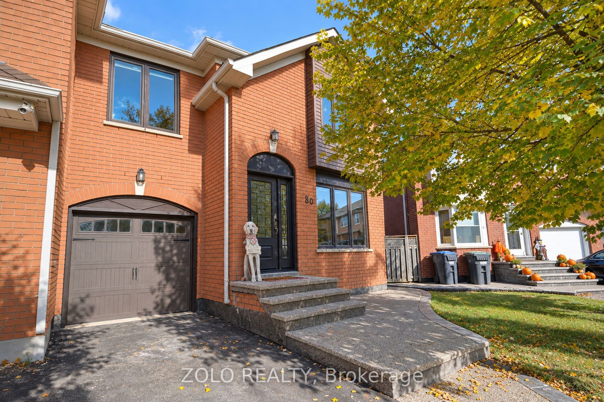 30 Morningdew Crescent Property Photo 2