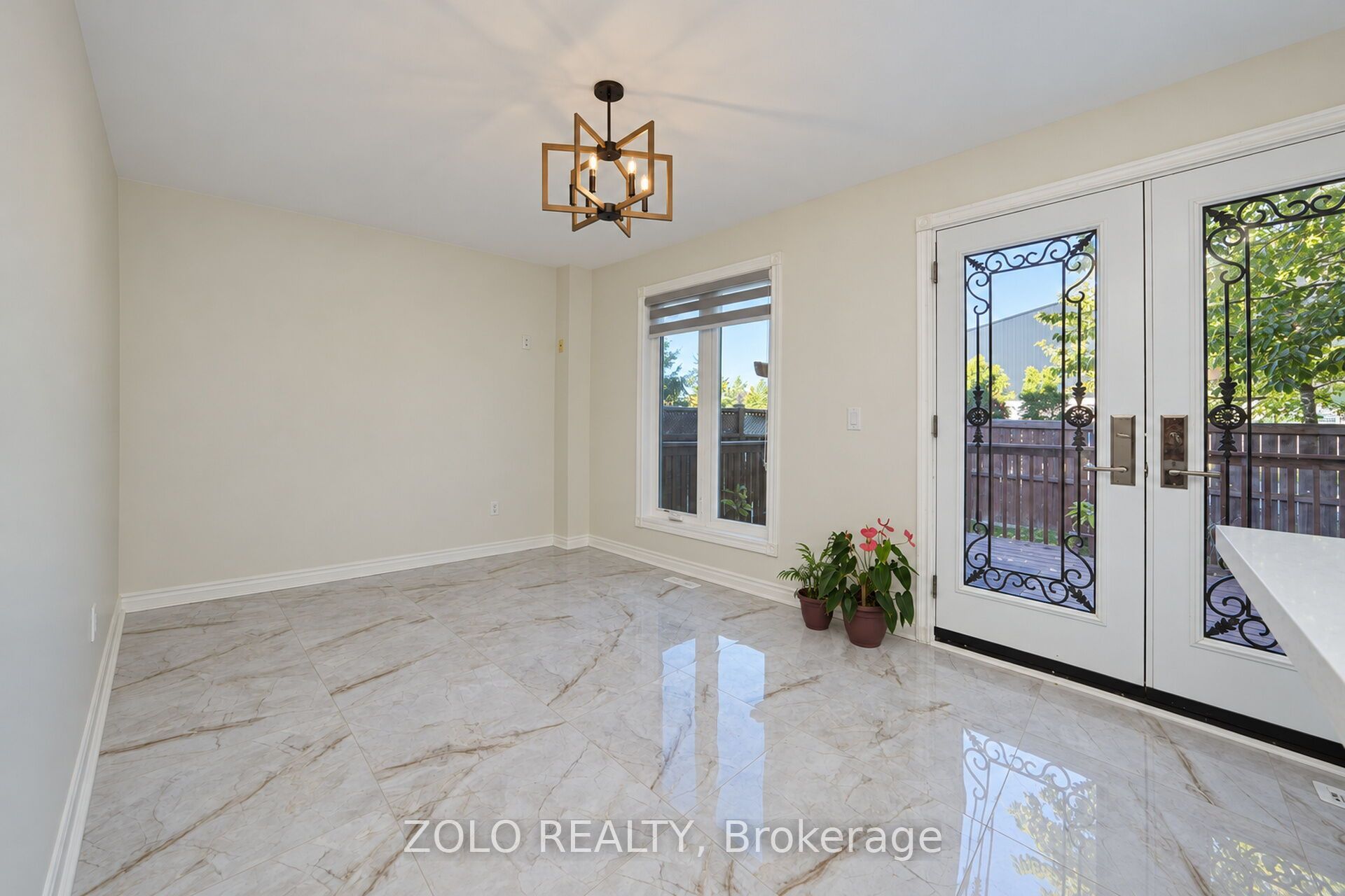 30 Morningdew Crescent Property Photo 14