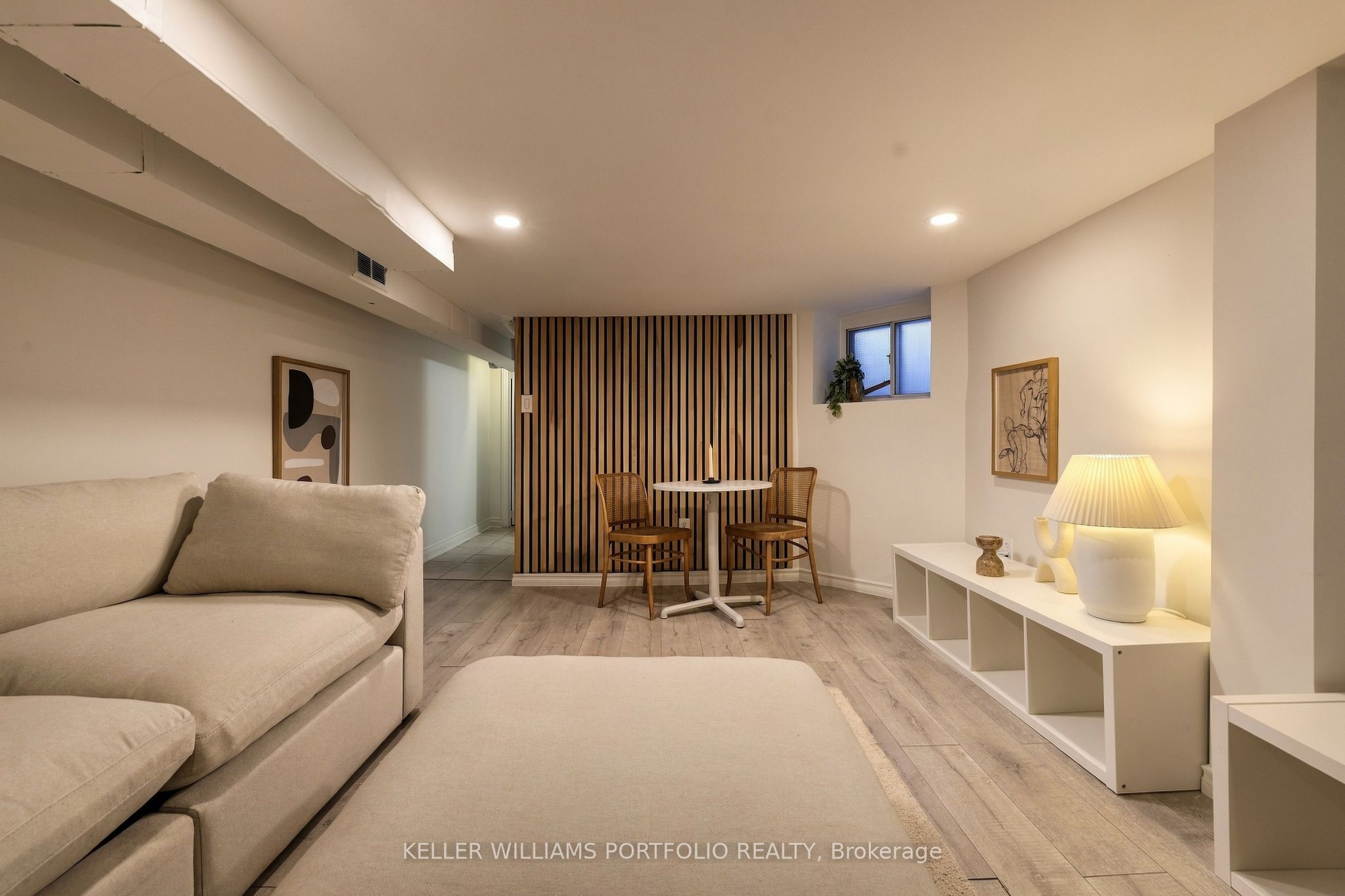 1006 Ossington Avenue Property Photo 25