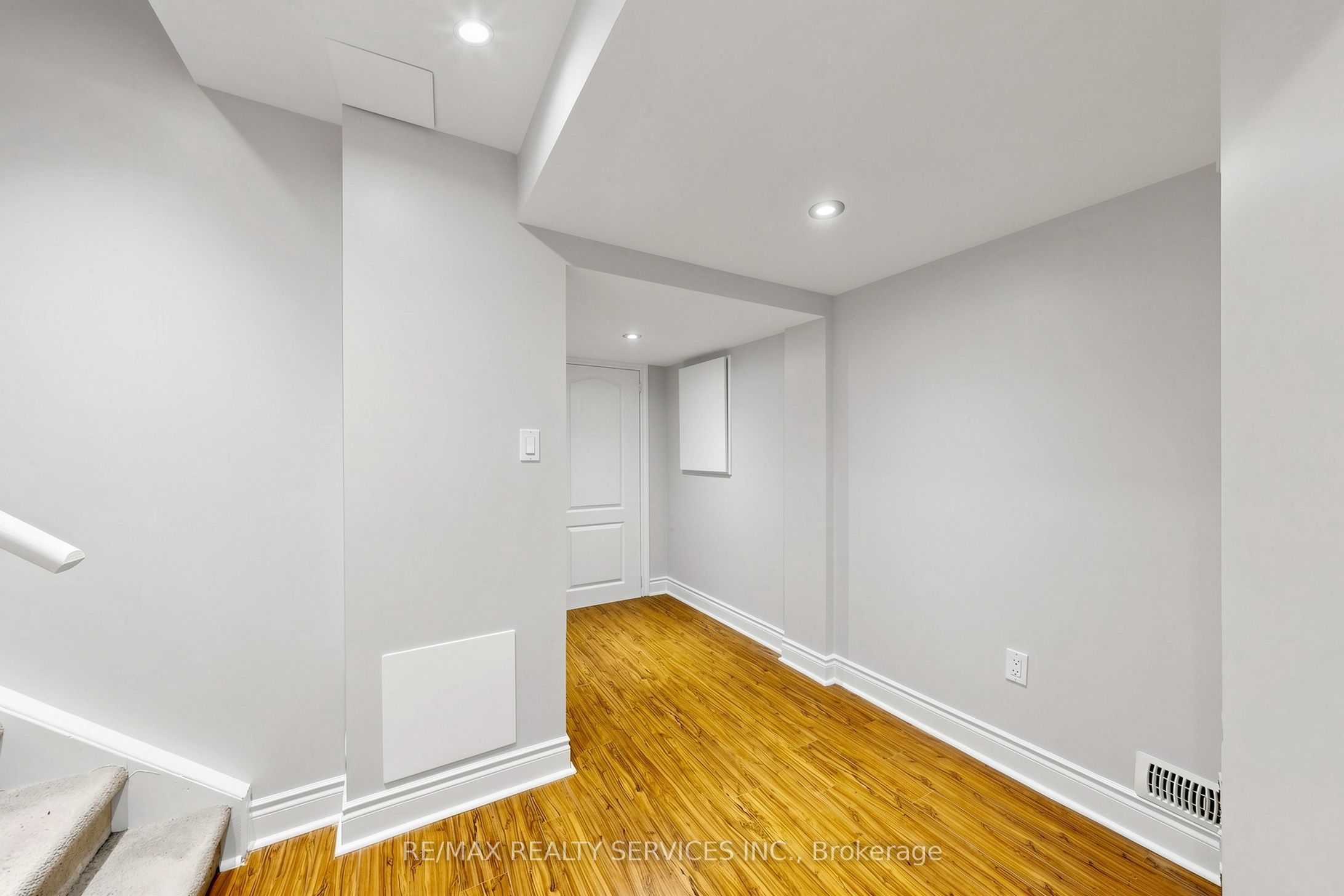 50 Rocky Point Crescent Property Photo 36