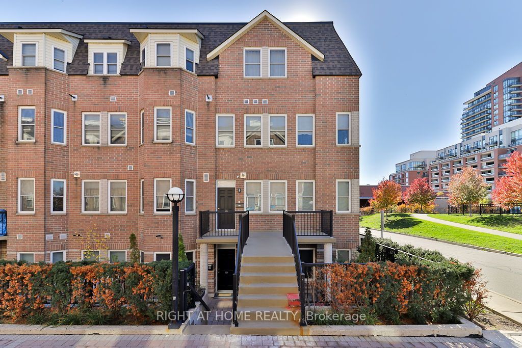 760 Lawrence Avenue W 132 Property Photo 1