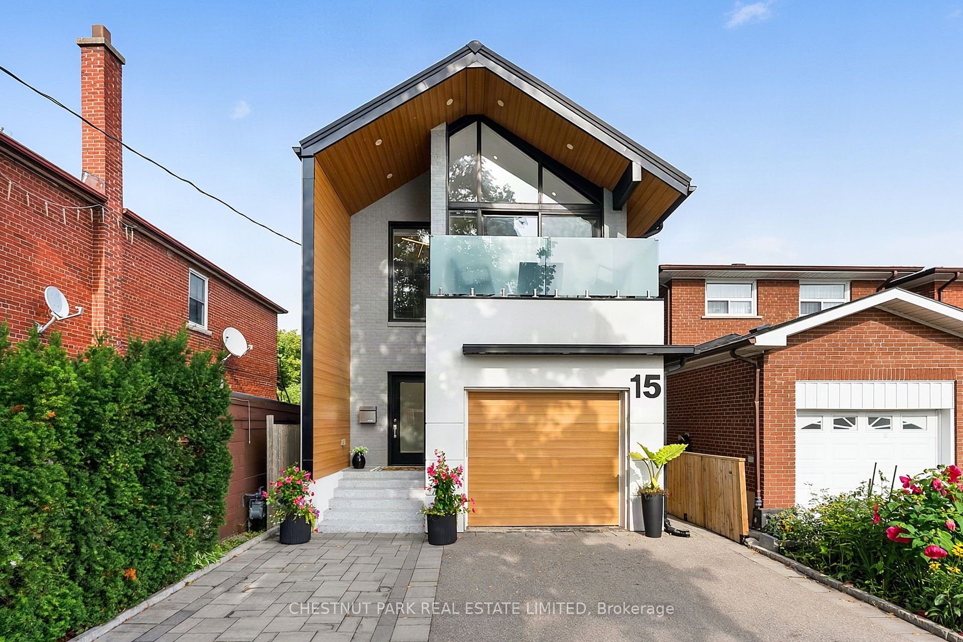 15 Nineteenth Street Property Photo 1