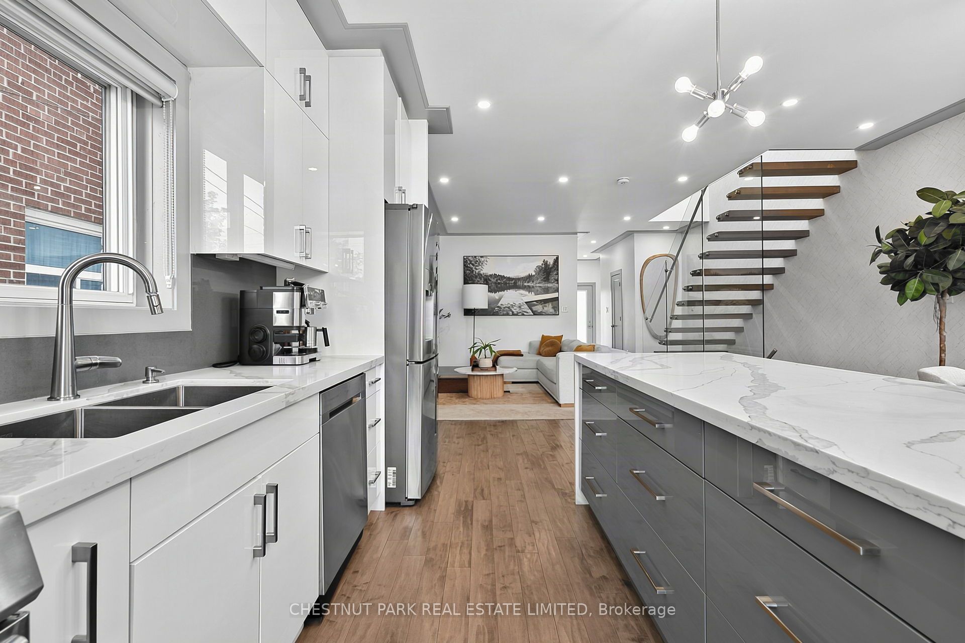 15 Nineteenth Street Property Photo 15