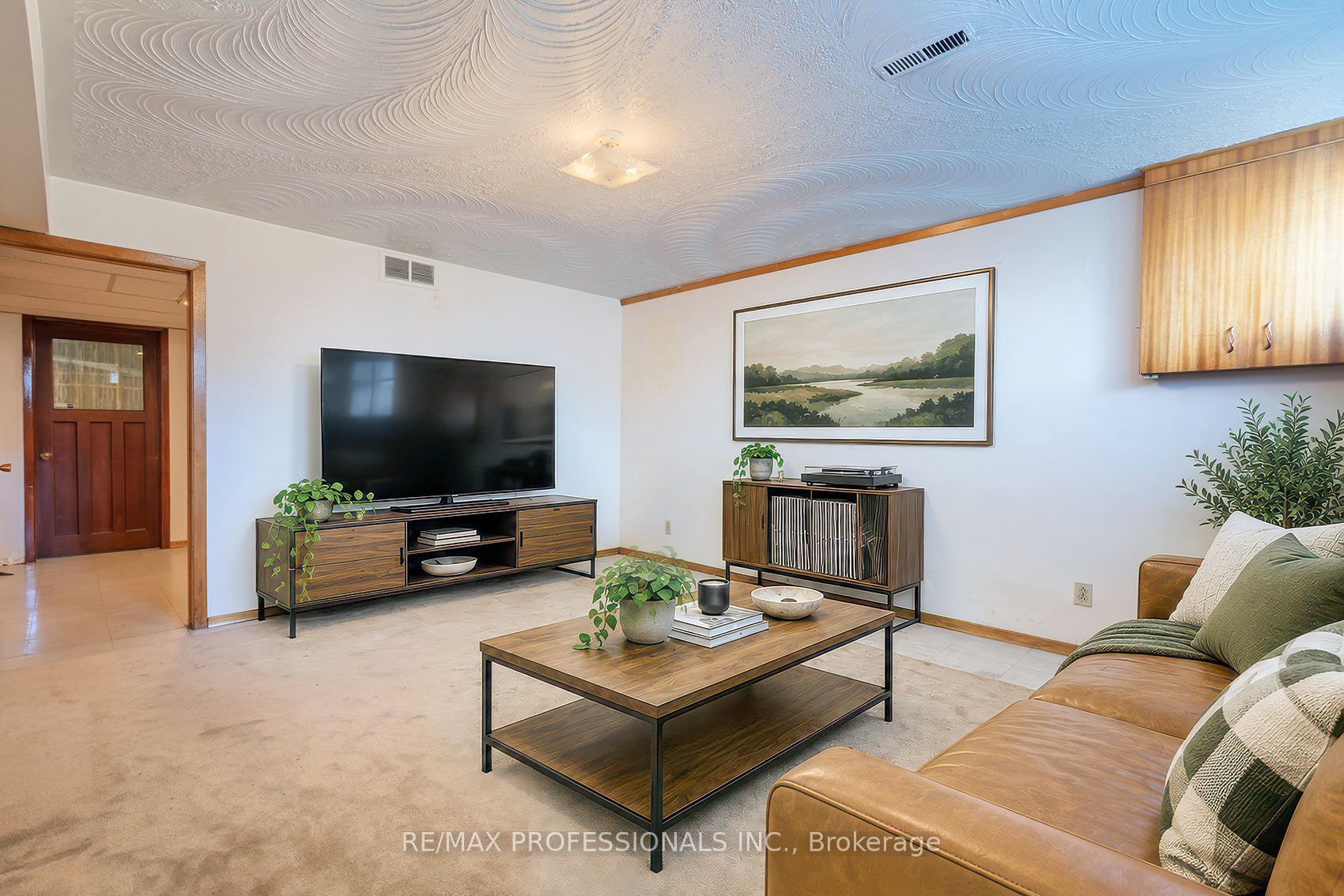 61 Rosemeade Avenue Property Photo 31